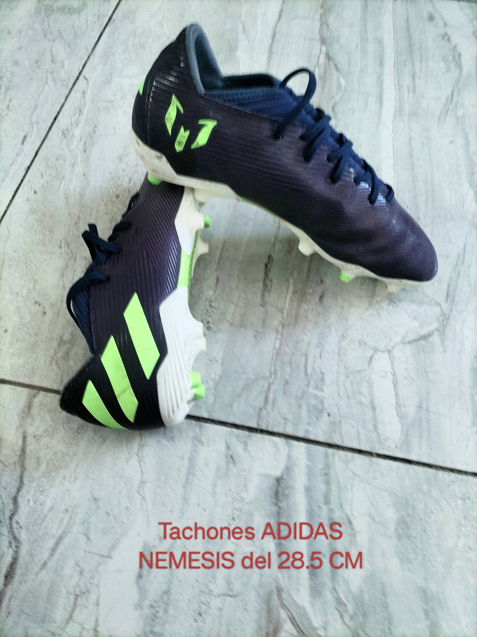 Tachones original
