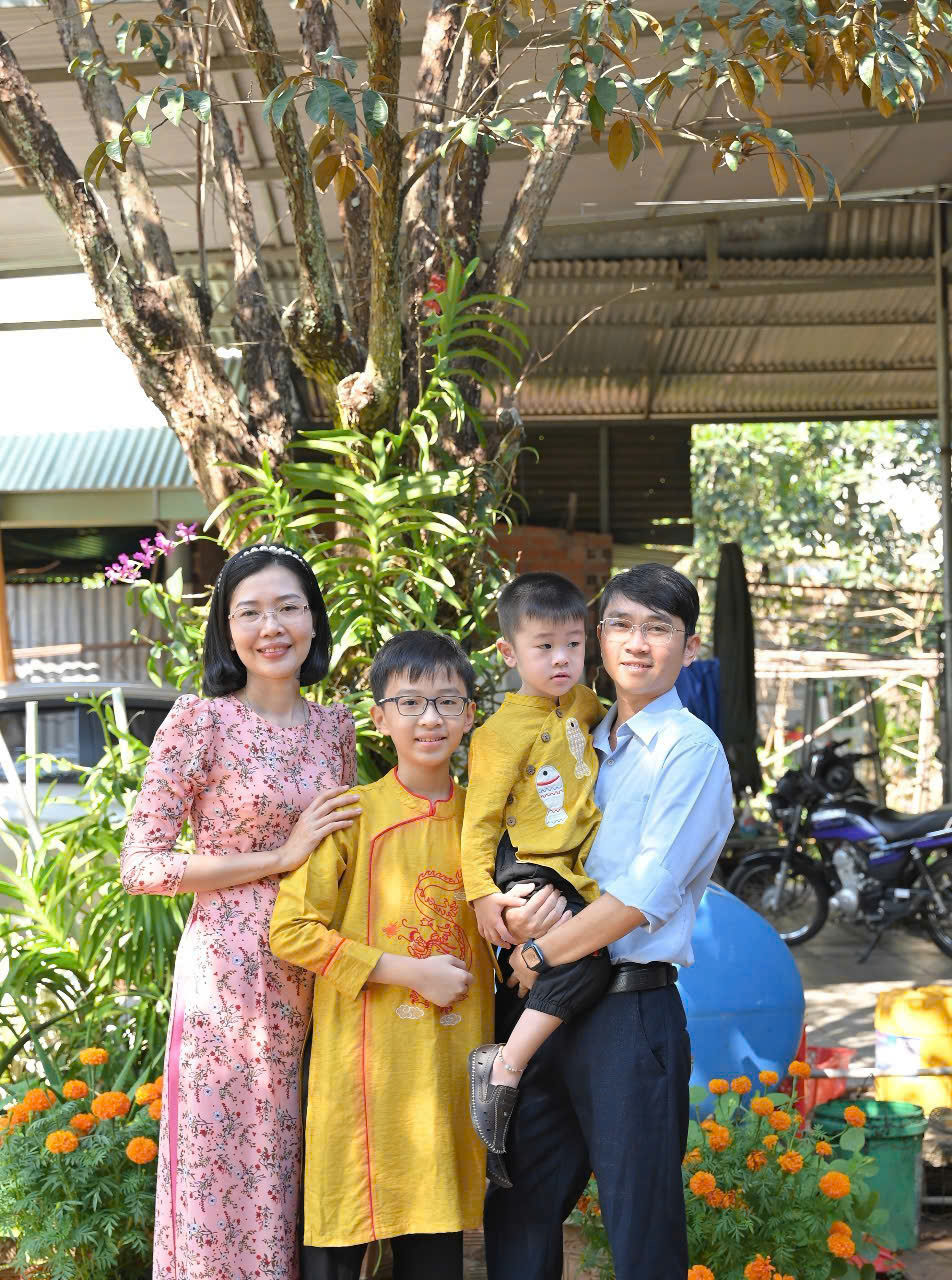 Trường - 𝐇𝐎̣̂𝐈 𝐓𝐇𝐈 𝐀̉𝐍𝐇 𝐆𝐈𝐀 Đ𝐈̀𝐍𝐇 – 𝐂𝐇𝐀̀𝐎 𝐌𝐔̛̀𝐍𝐆 𝐍𝐆𝐀̀𝐘 𝐆𝐈𝐀 Đ𝐈̀𝐍𝐇 𝐕𝐈𝐄̣̂𝐓