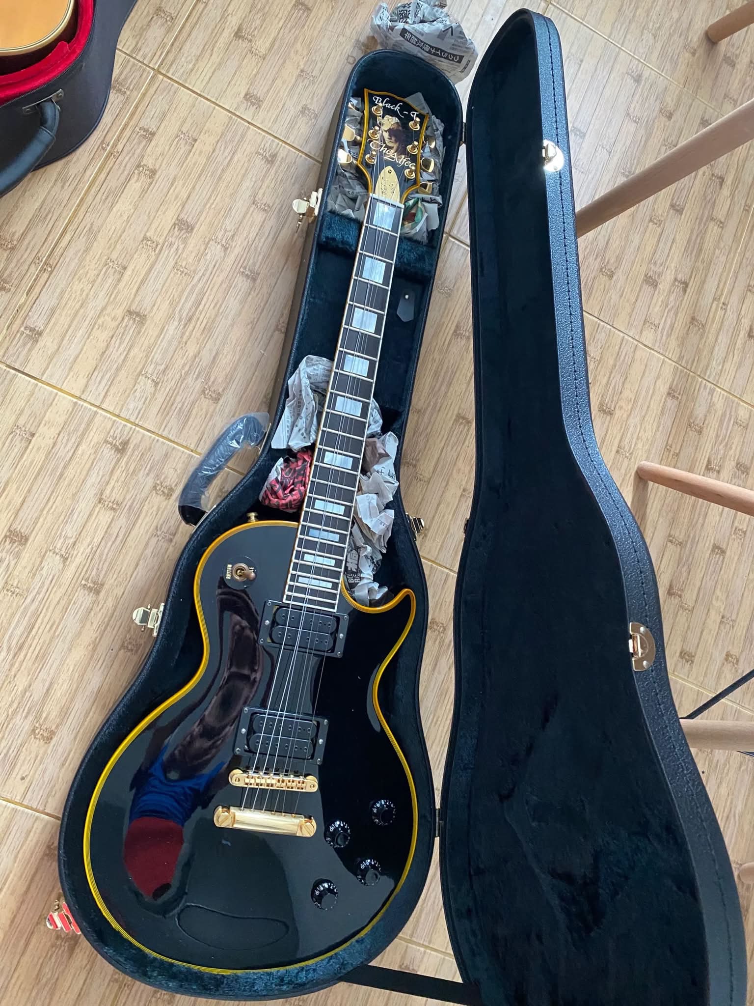 ギター Navigator Randomstar with Hard Case ギター Navigator
