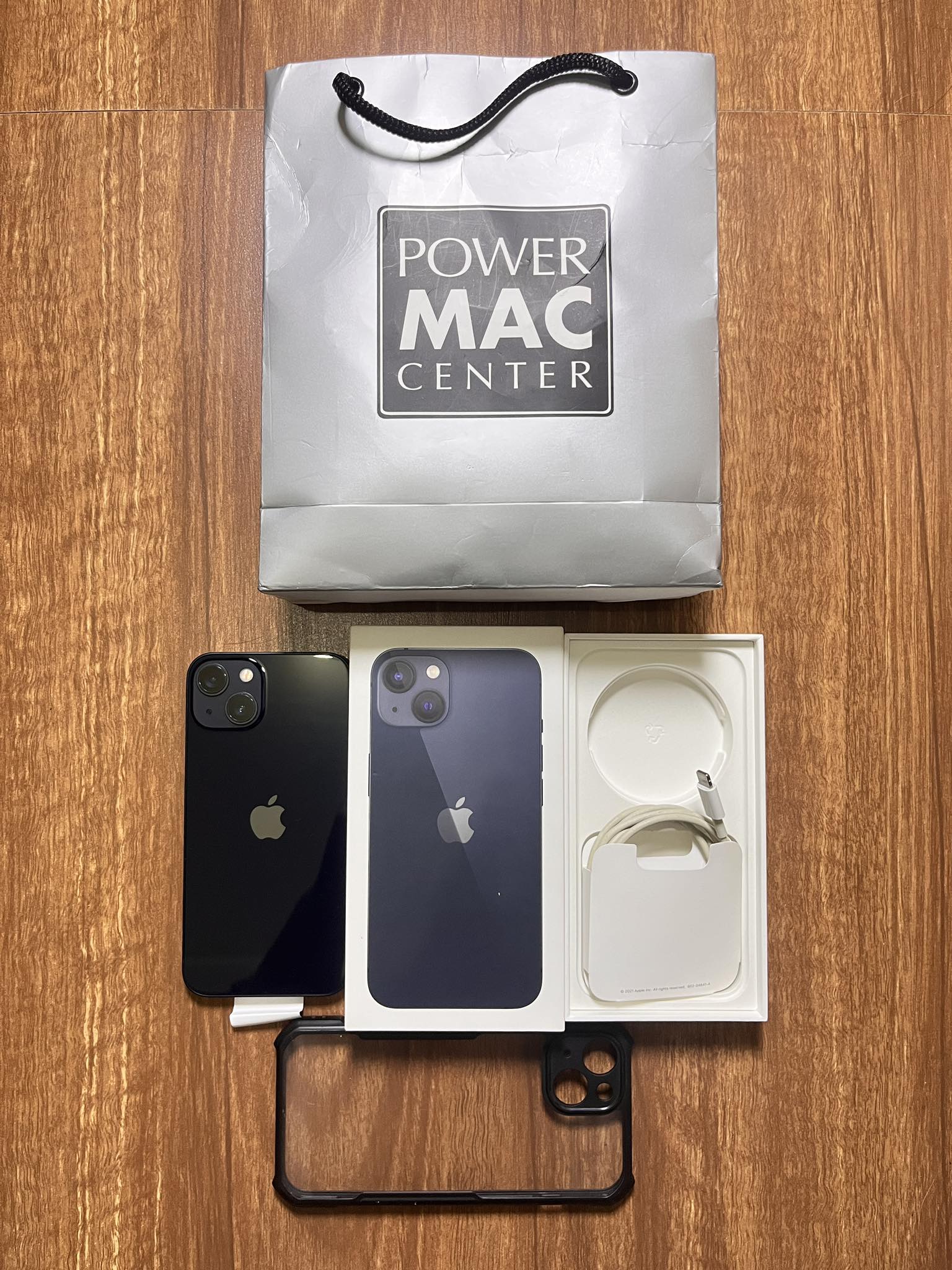iPhone 13 Midnight 128gb ₱17,500 Battery health at 89% Without 