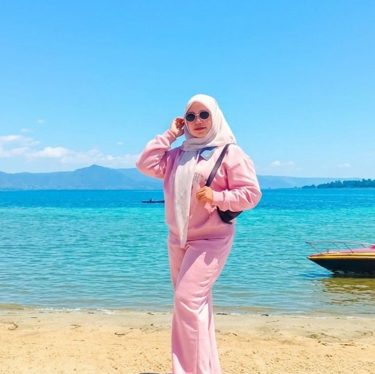 SMART STRATEGY IN THE PANDA DESERT! 😱 She lured the villains into the ...