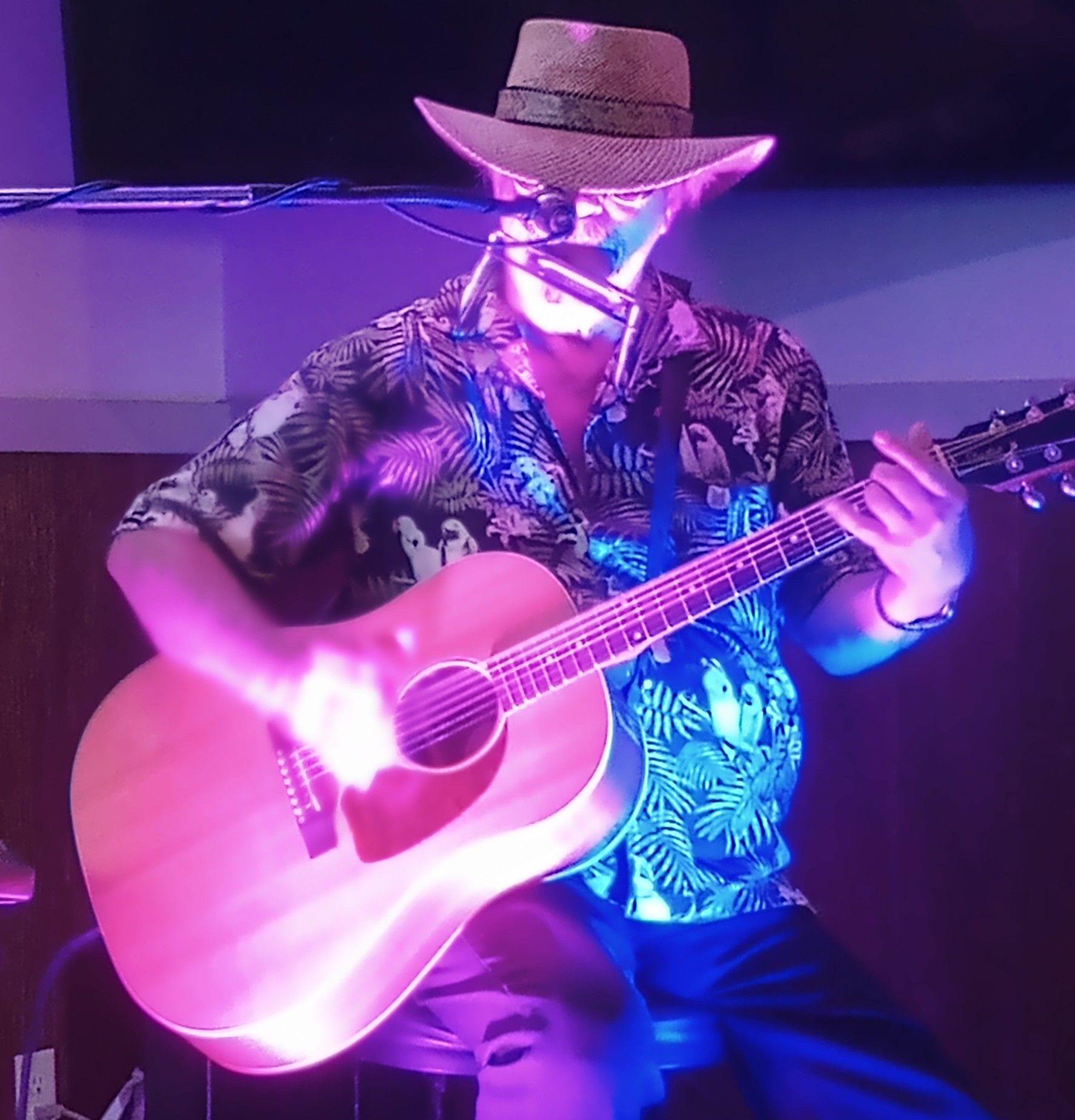 🎶 LIVE MUSIC TONIGHT at Papa Dick's Pizza! Join us from 6–8 PM