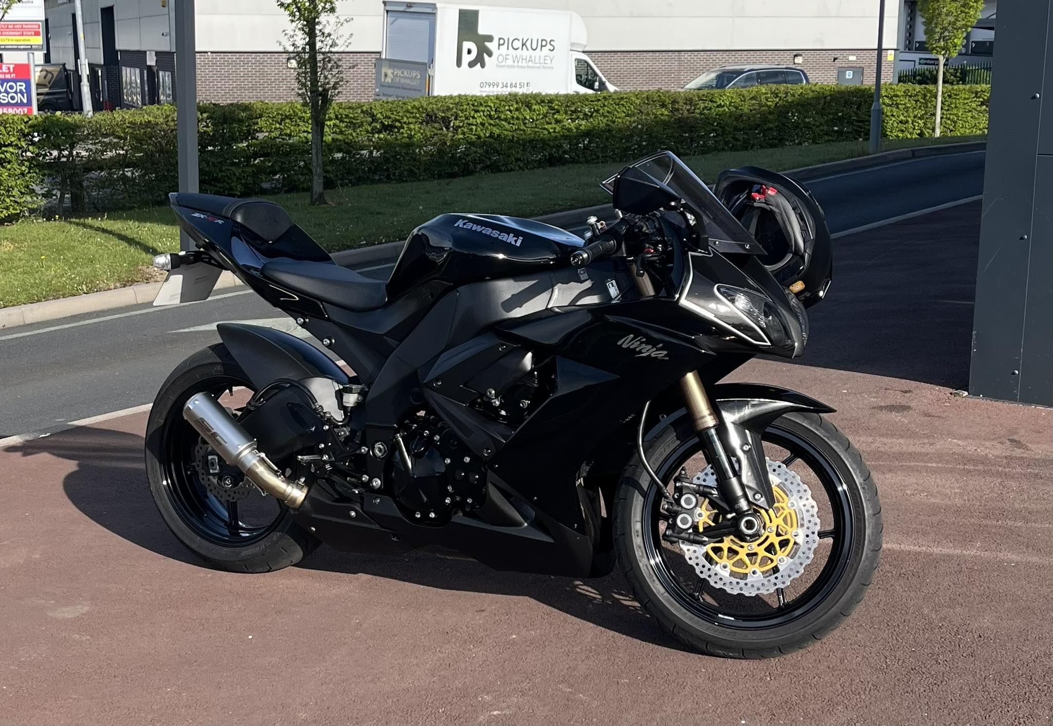Ｋ Kawasaki Ninja ZX-10R owner shares epic experience