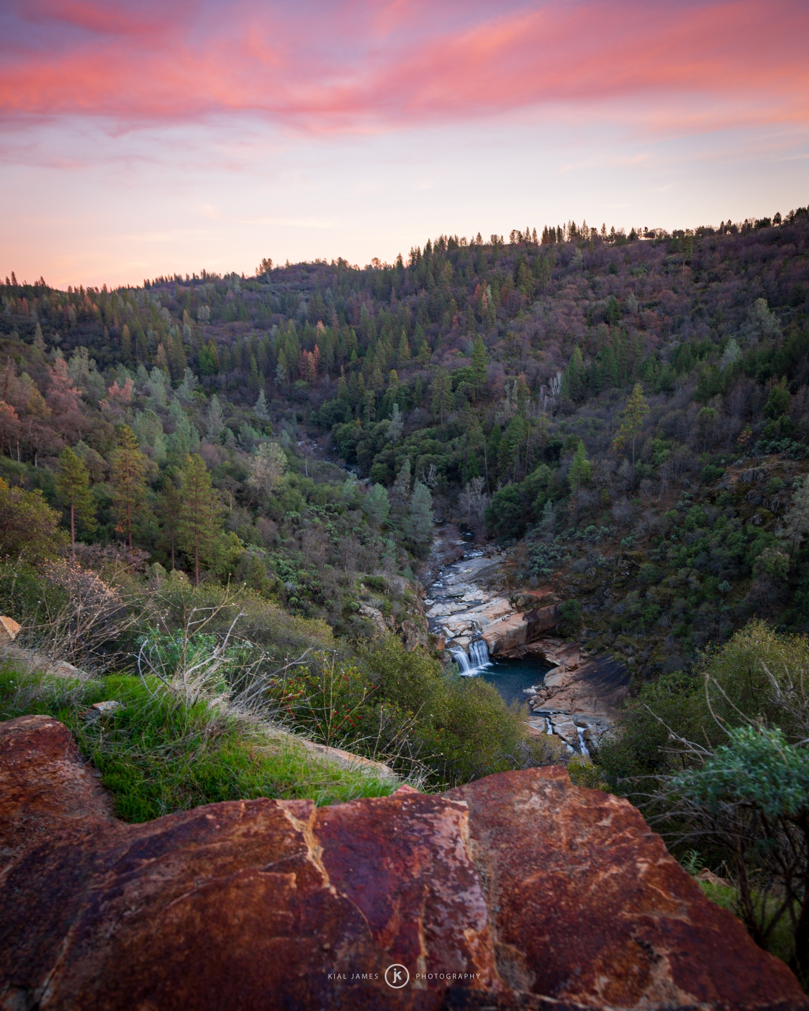 Northern - Rugged and beautiful Deer Creek Falls, look but don't touch ...