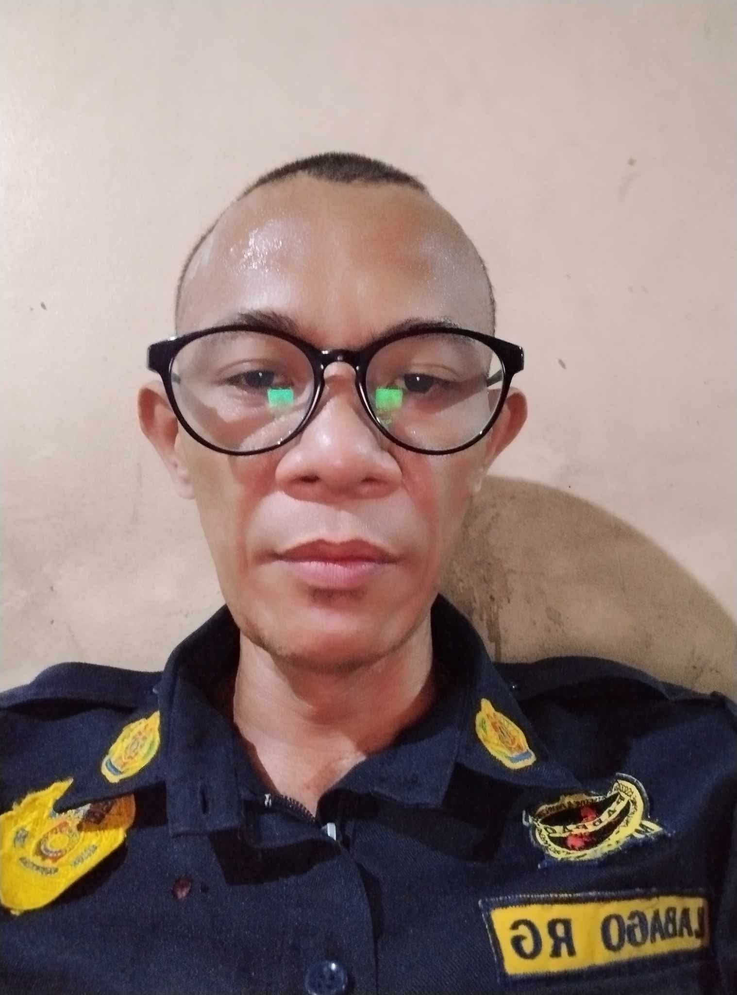 Ronie G Labago