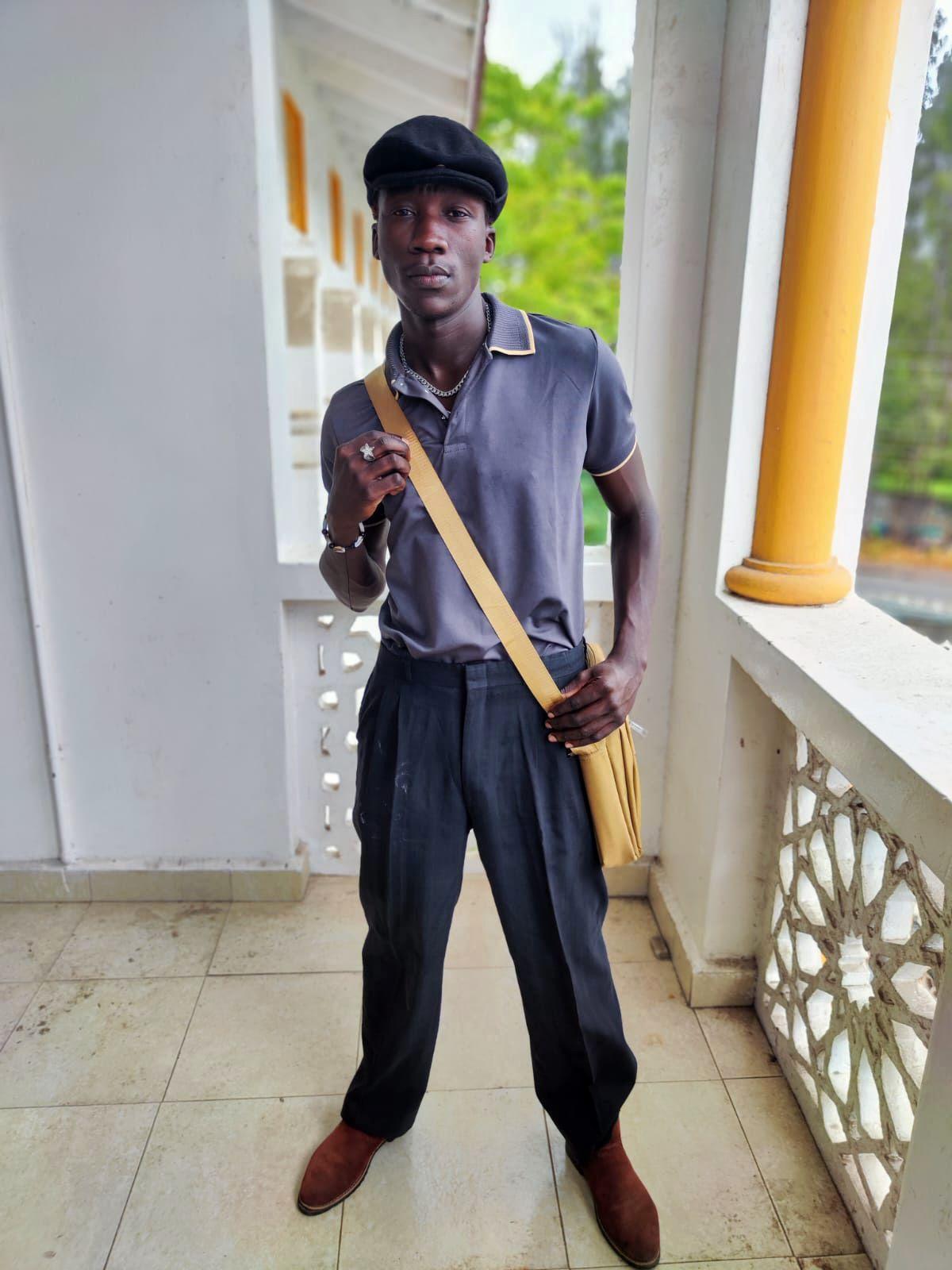 Mambo yangu huwezi elewa | Collo Blax
