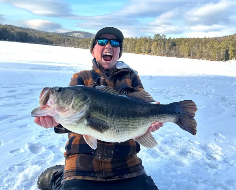 camo ice fishing pole Summit Mount LVS34 Kid Casters Youth Net Color:Spotted Walleye grip for long days CHAOS Offshore
