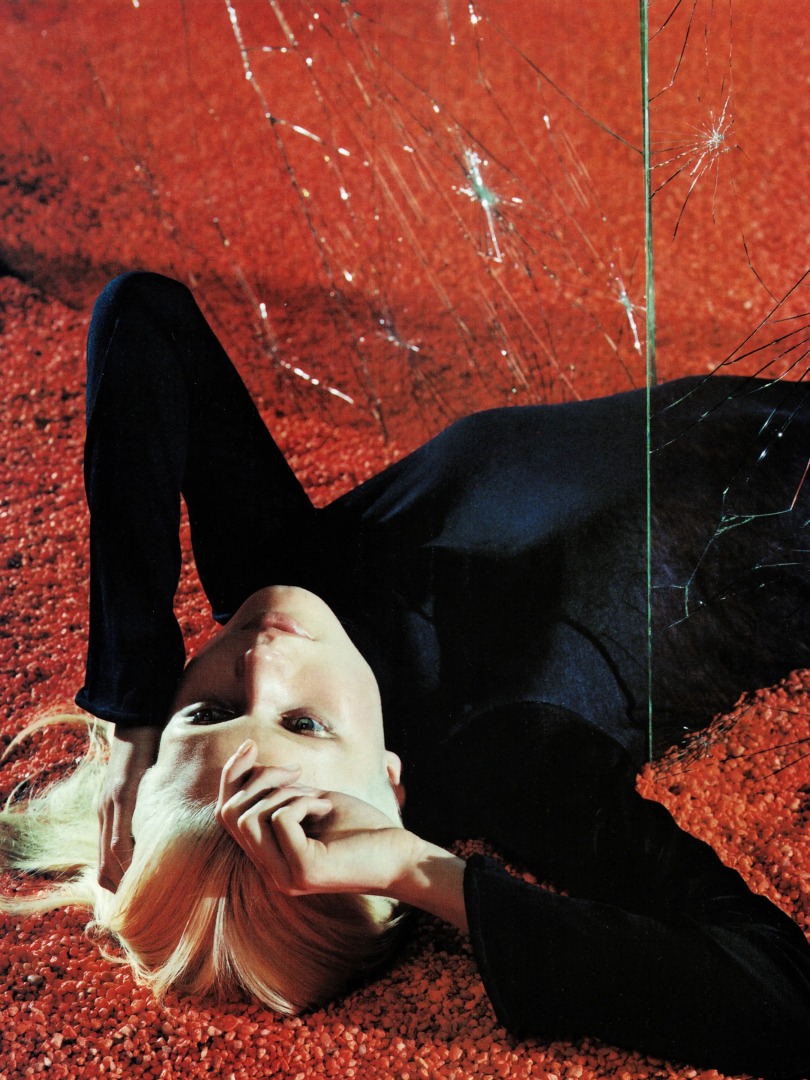 Photographed by Mario Sorrenti for Jil Sander Spring/Summer 2000