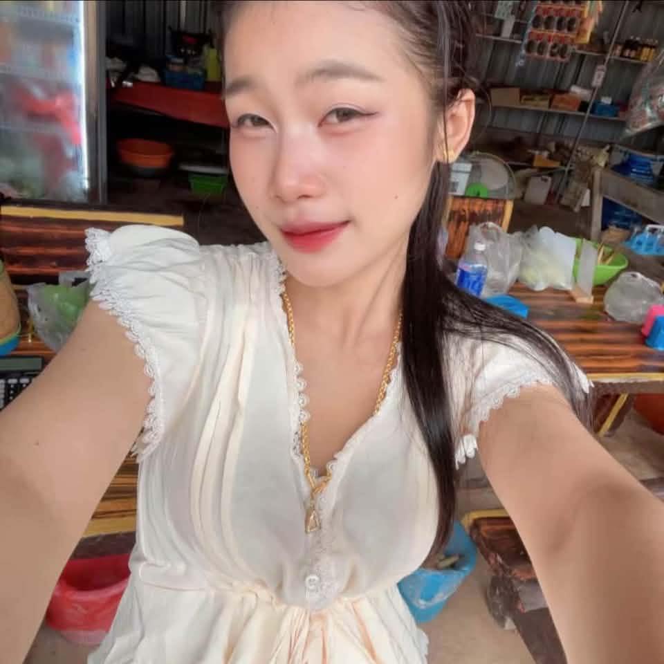 #ລອງໃຈຂ້ອຍເກັ່ງຫຼາຍ🥵🥵 | Meena Meena