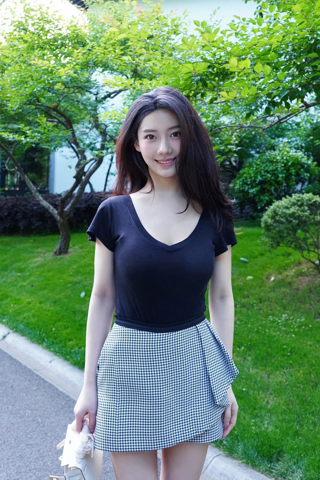 Mika - 上松美香（あげまつみか）プロフィール アルパ、ミニハープ演奏