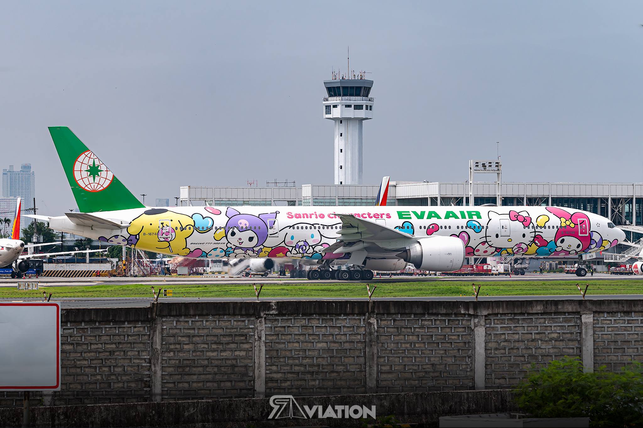 Eva Air Boeing 777-300ER 'Lolly Jet' in MSFS