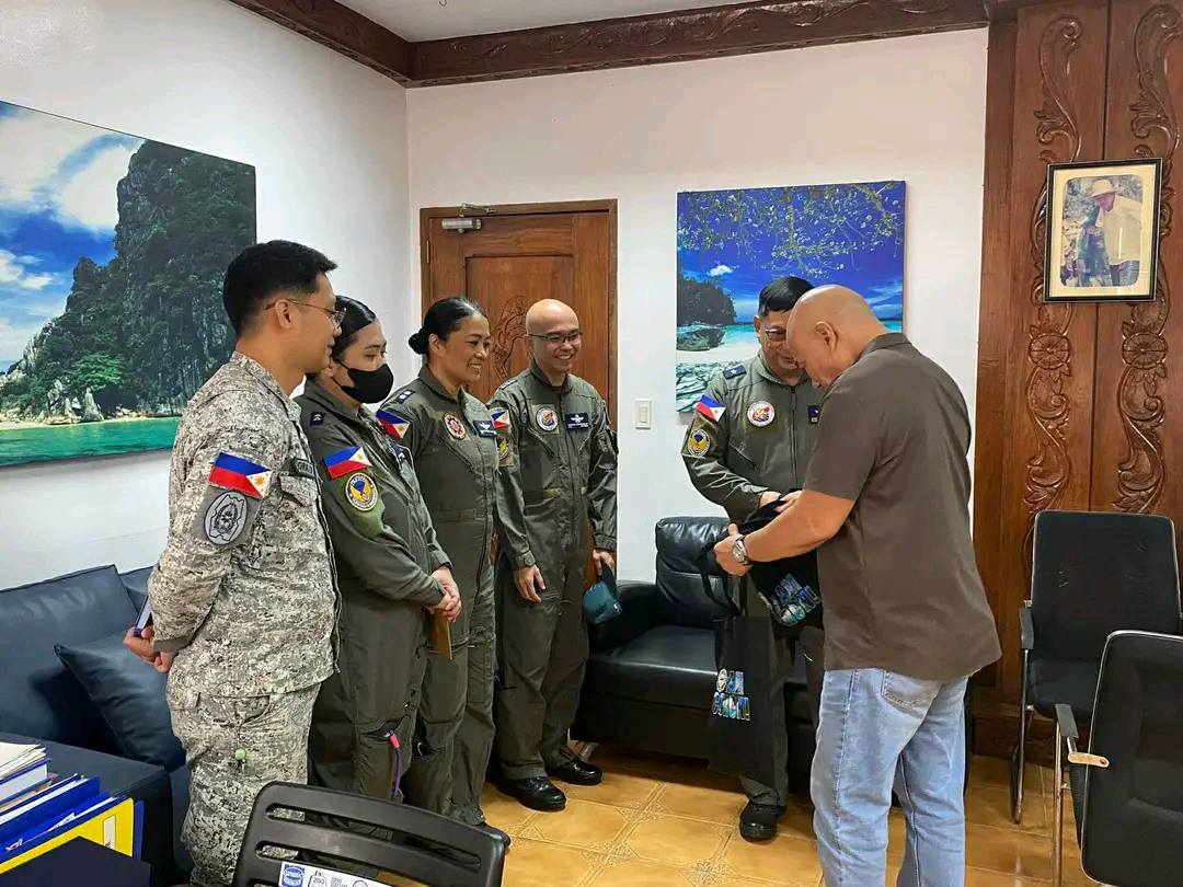 104.7 - ‎MAYOR REYES AT PAF BRIG. GEN. GRAYDA, NAGPULONG PARA SA ...