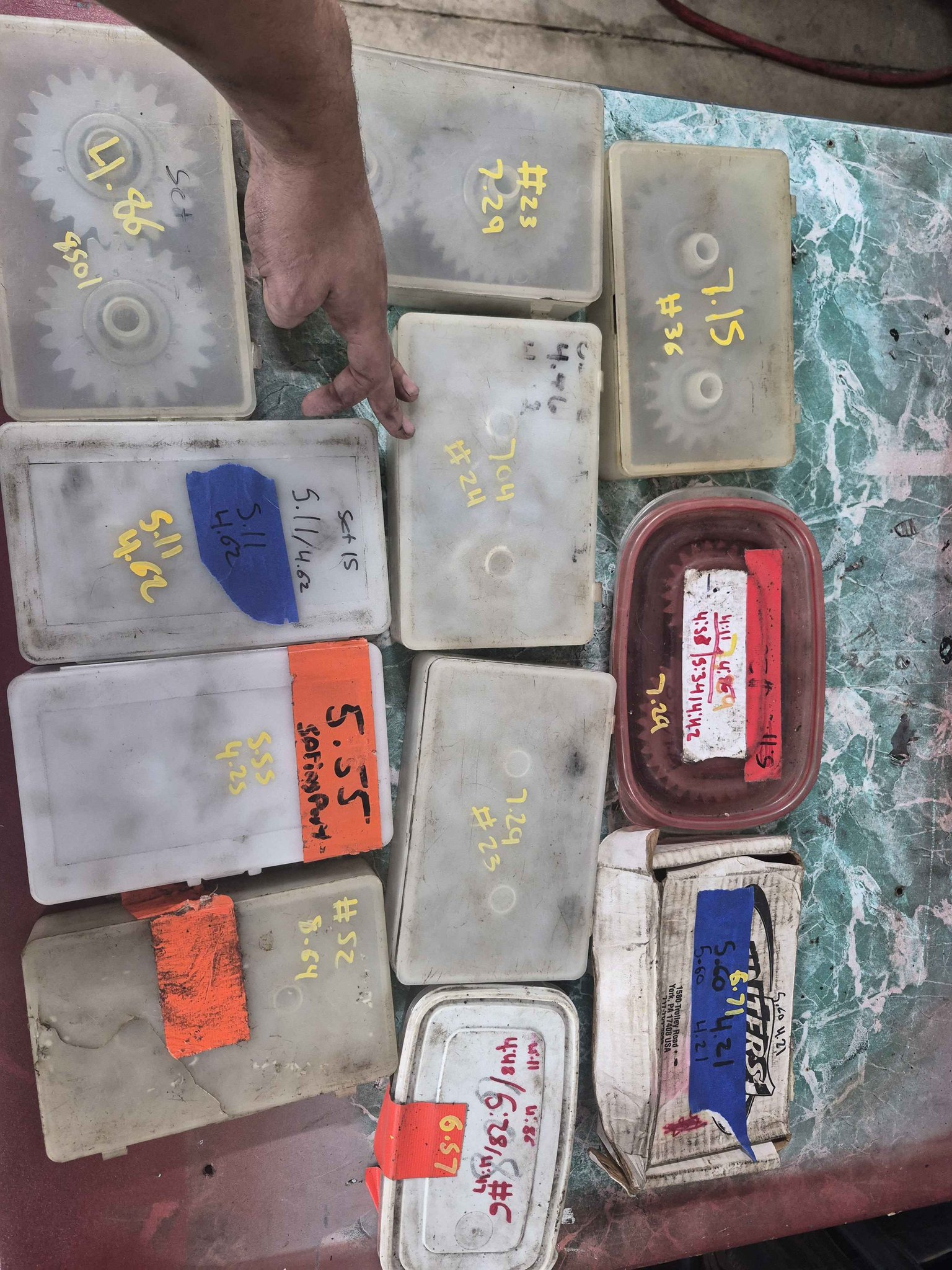 Yellow writing, labeled in 4.86 chart. Majority of these are all