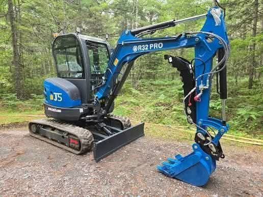 Experience with kymron zx22d excavator?