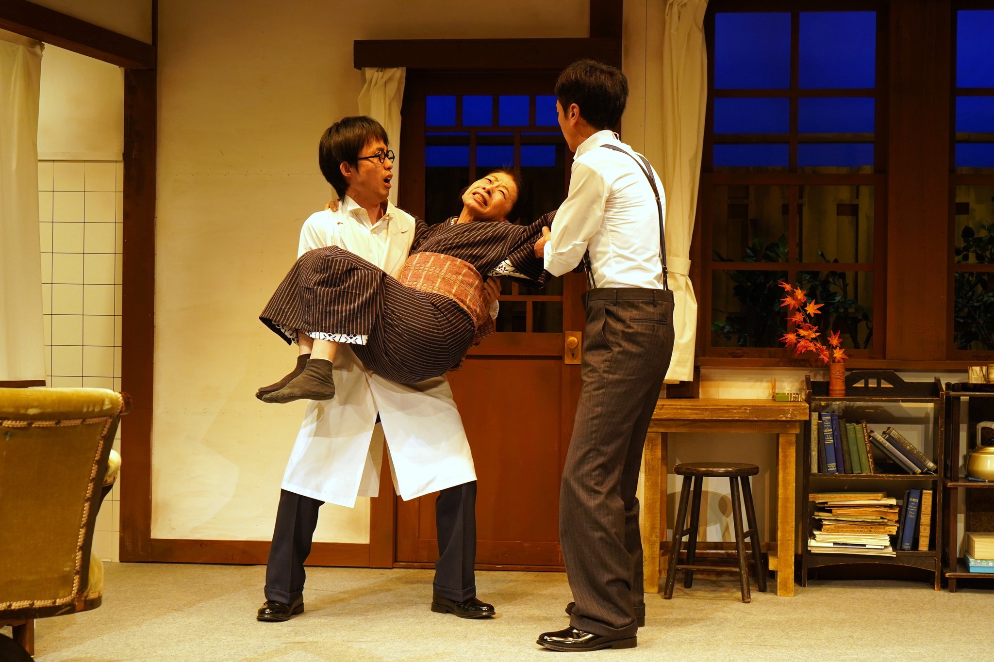 劇団 東京芸術座 - 劇団 東京芸術座 added a new photo.