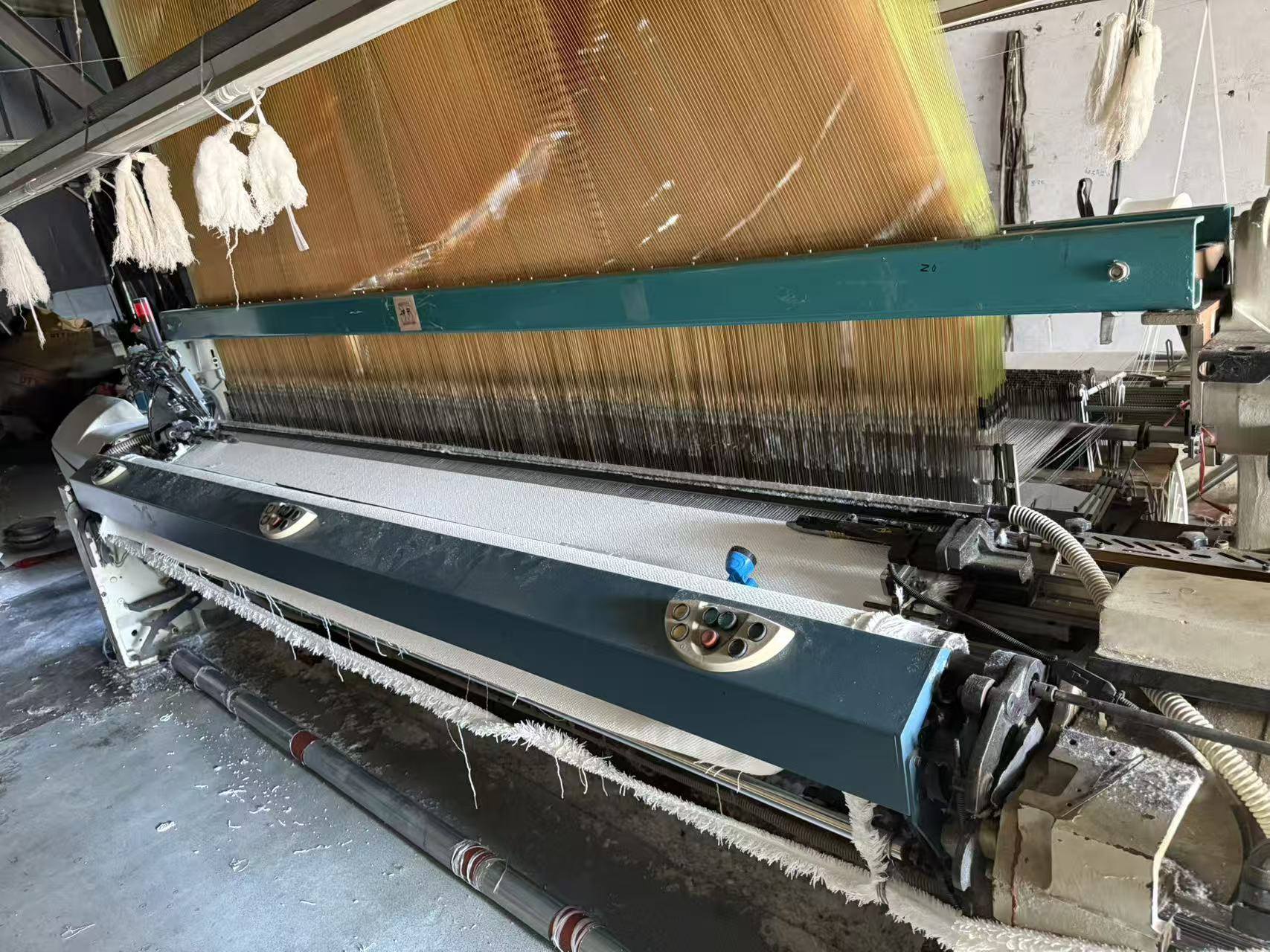 Used Weaving Machines | Itema R9000-340 with Staubli LX1602-5120 | Facebook
