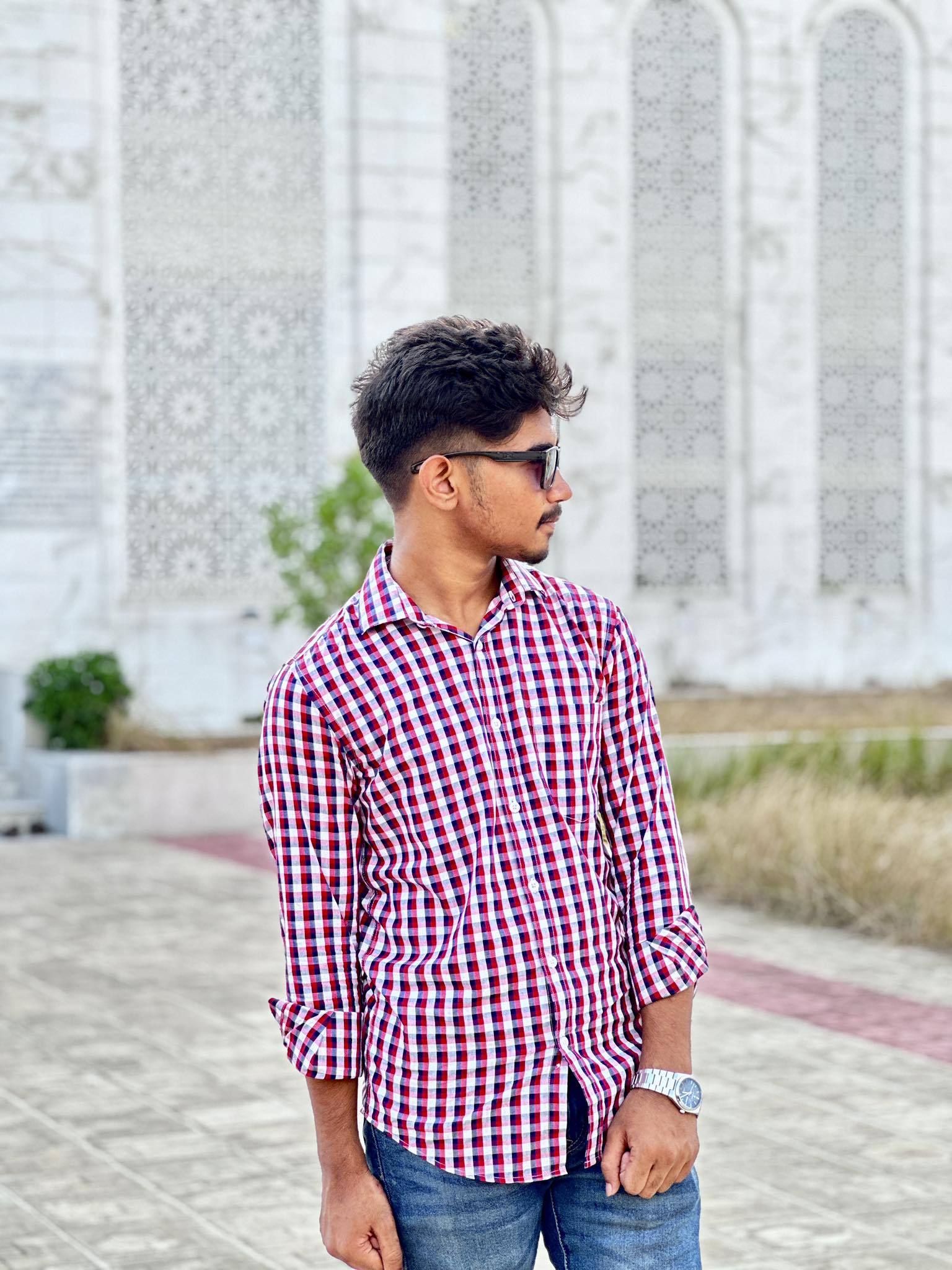 Switch up your look with a checkered shirt. #montecarlo #shirt