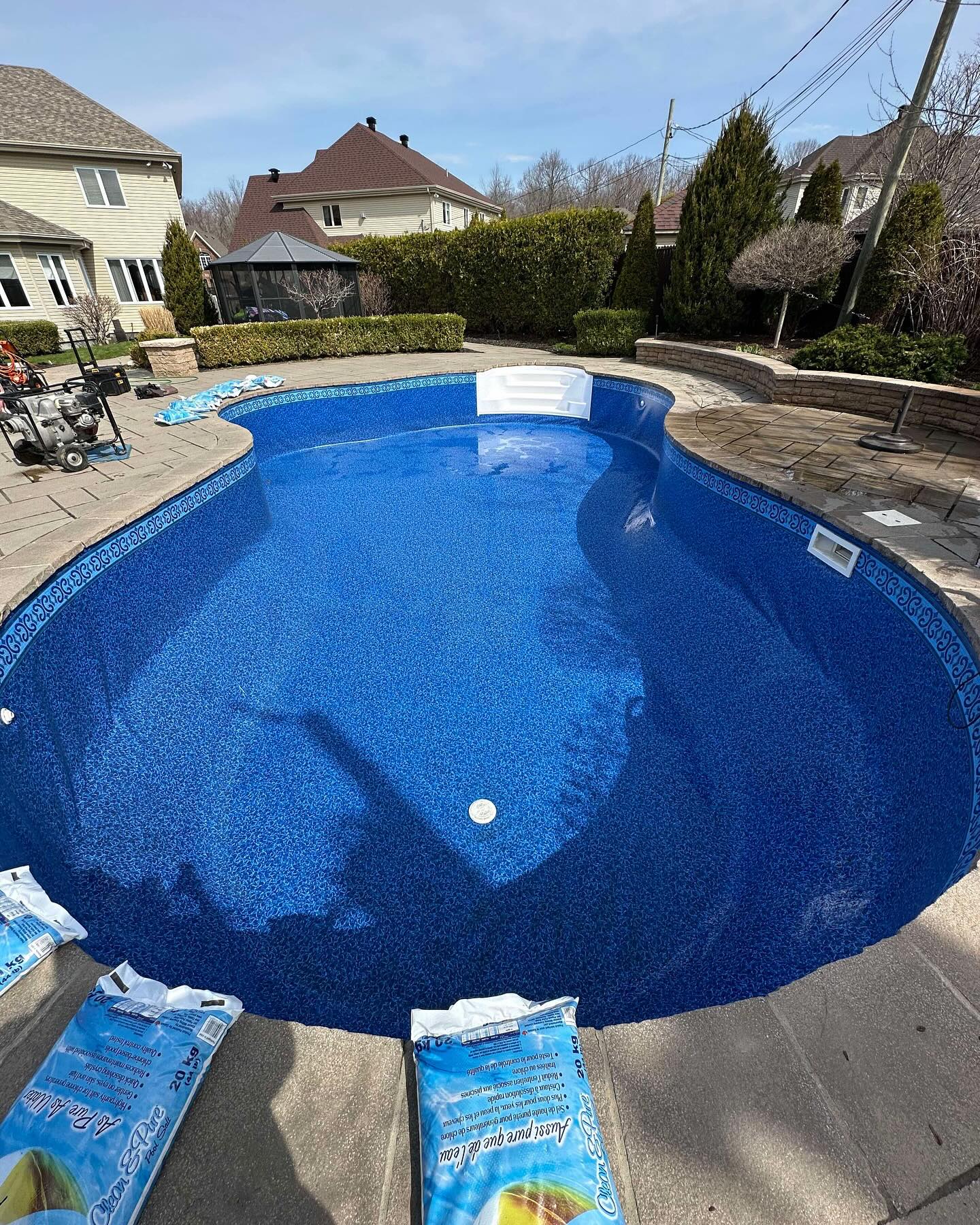 Pools 'R' Us Inc.