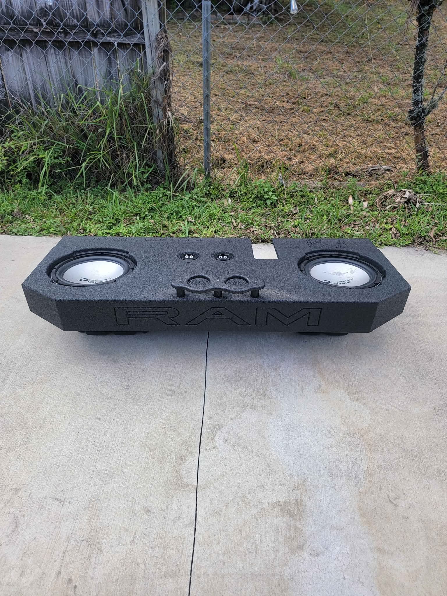 Fox acoustics 12