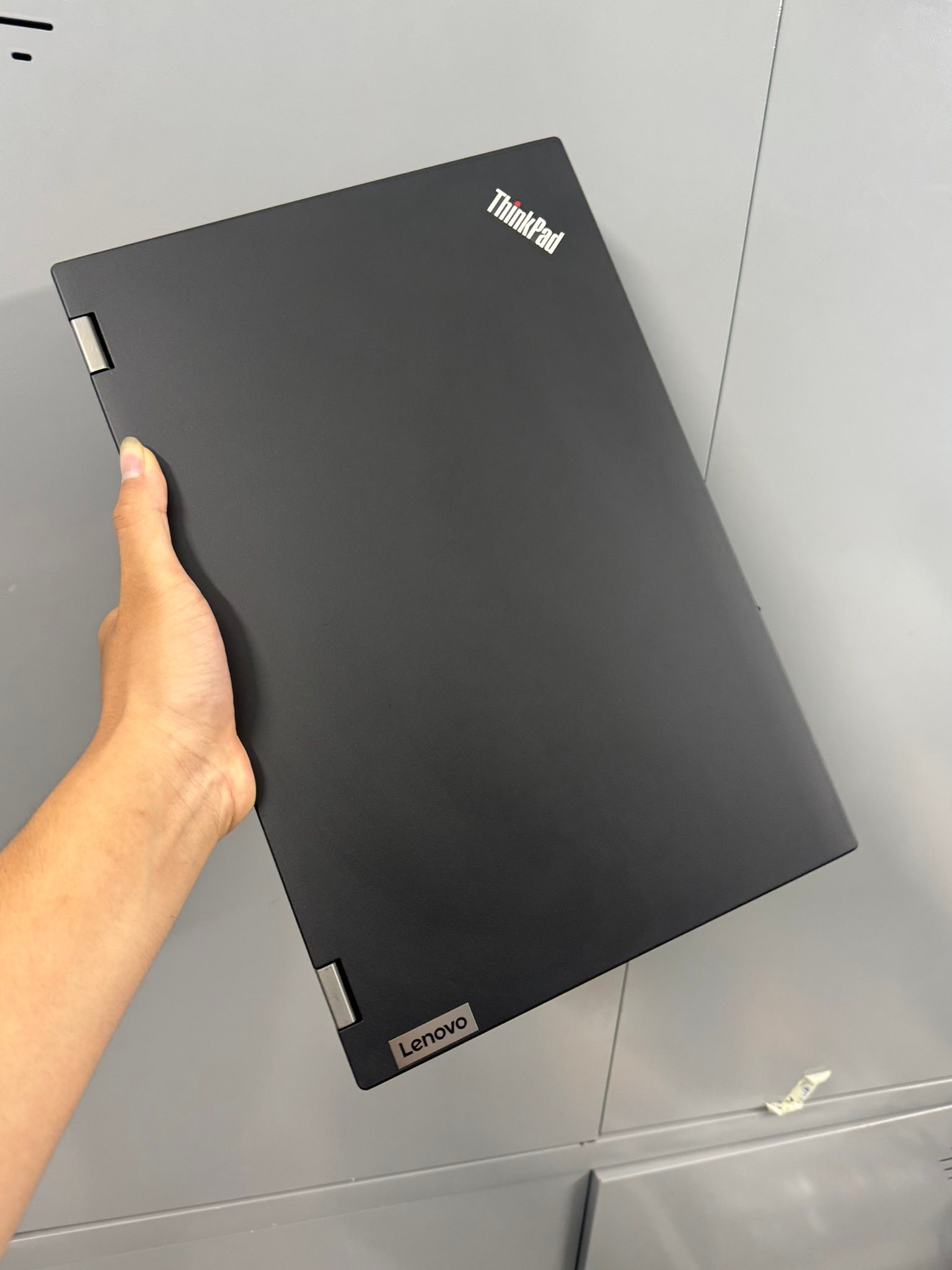 ? Thinkpad P15 Gen 1 - RTX 4000 siêu khoẻ • i7-10750H , Ram 32G 