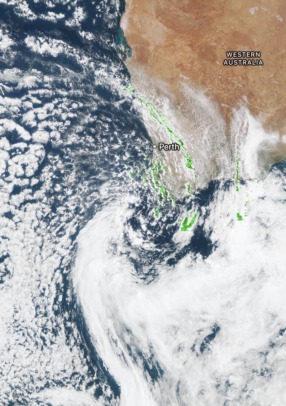 Perth - 🌦️Today's anticipated cold front is now moving through the area ...