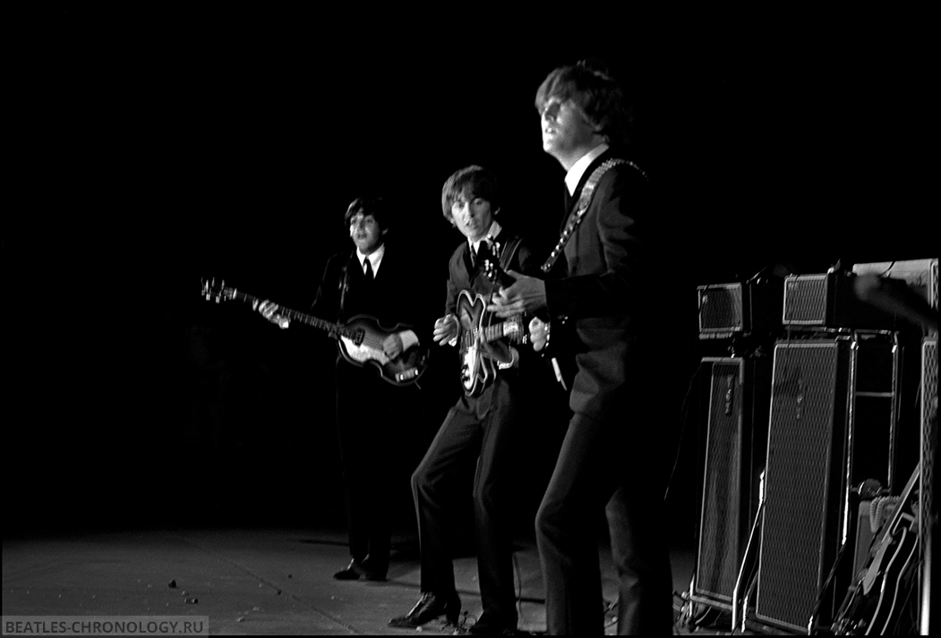 Beatles - August 26th 1964 - Red Rocks Ampitheatre, Denver The Beatles ...