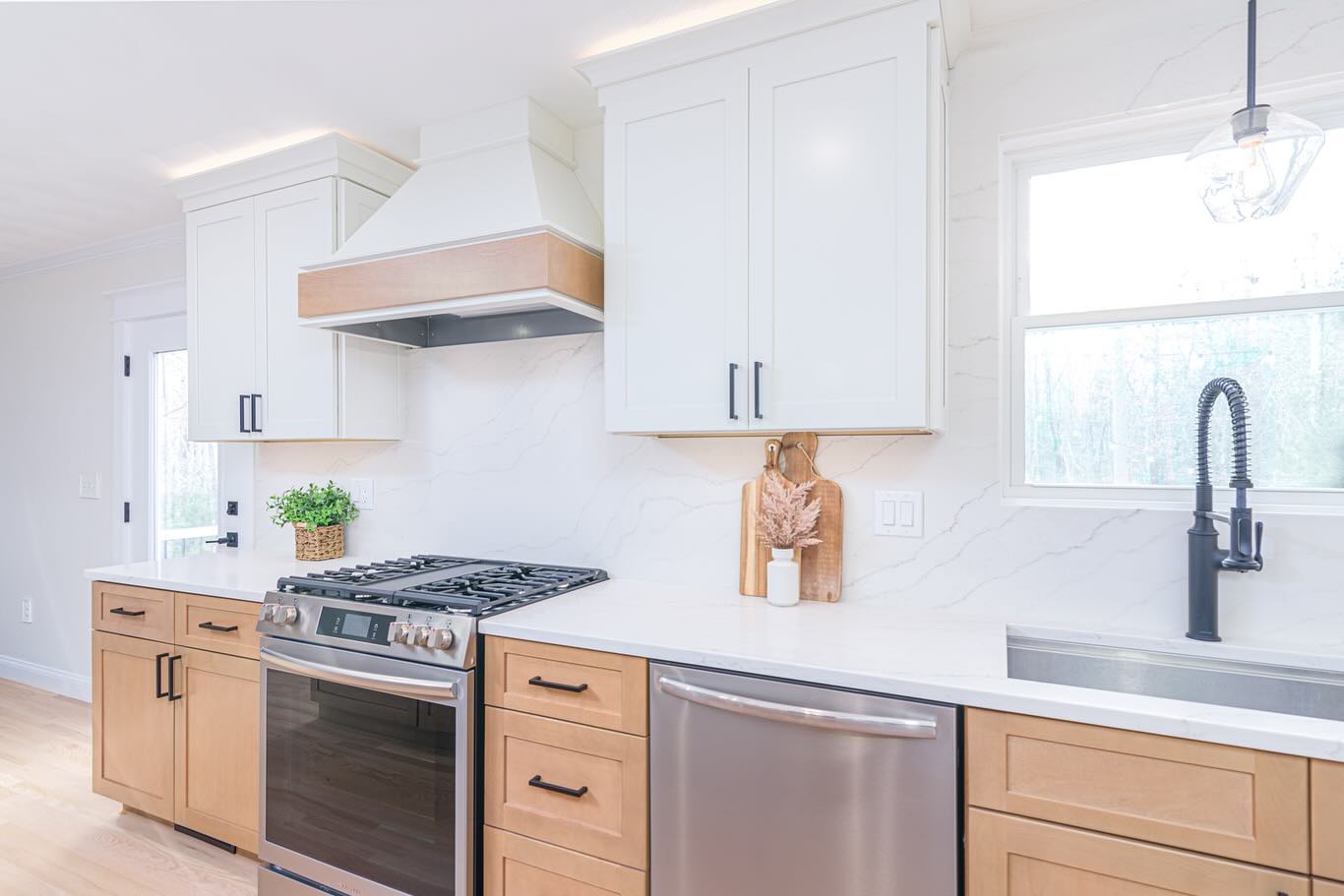 New England Custom Cabinets | North Kingstown RI