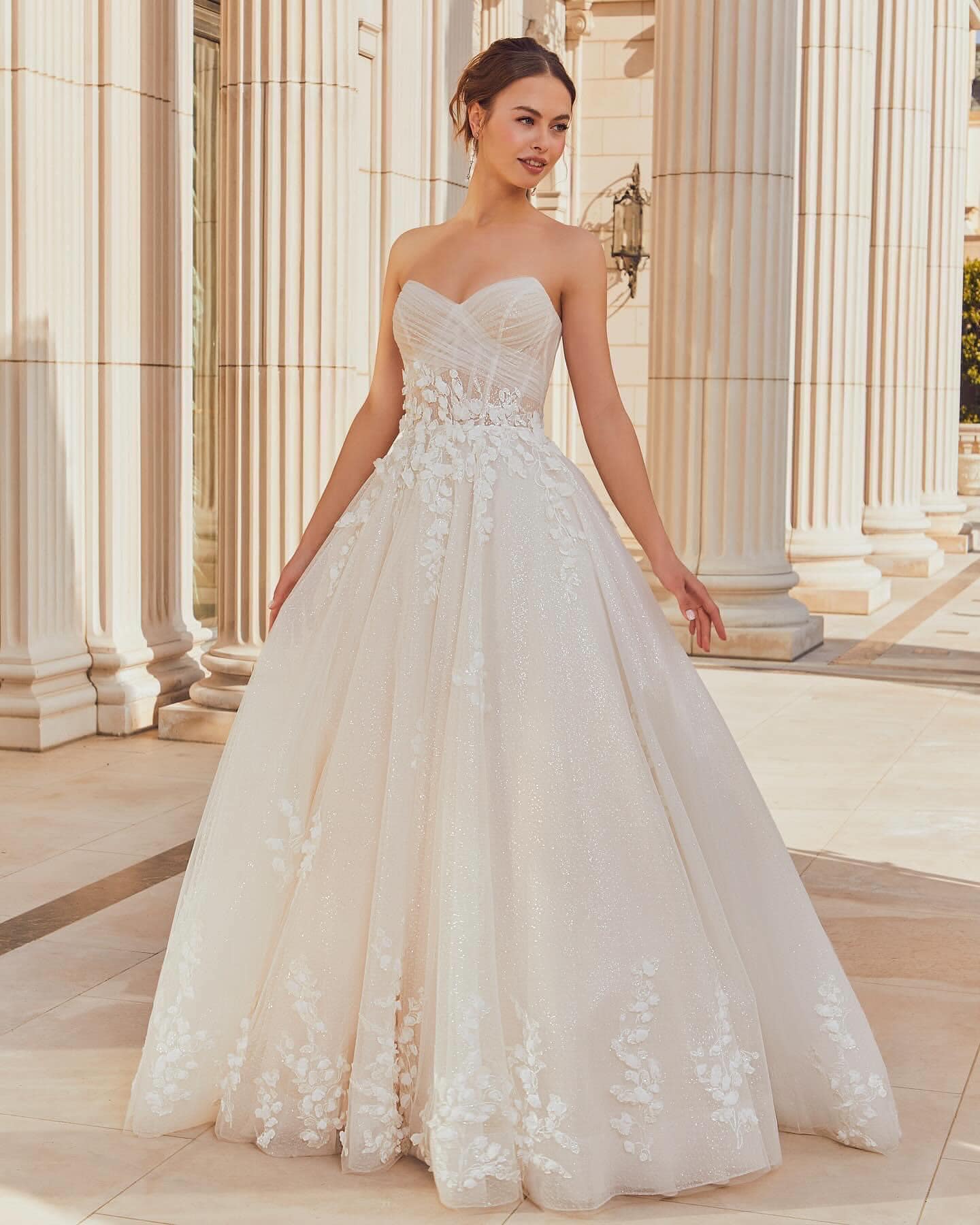 My Dream Wedding Design added a