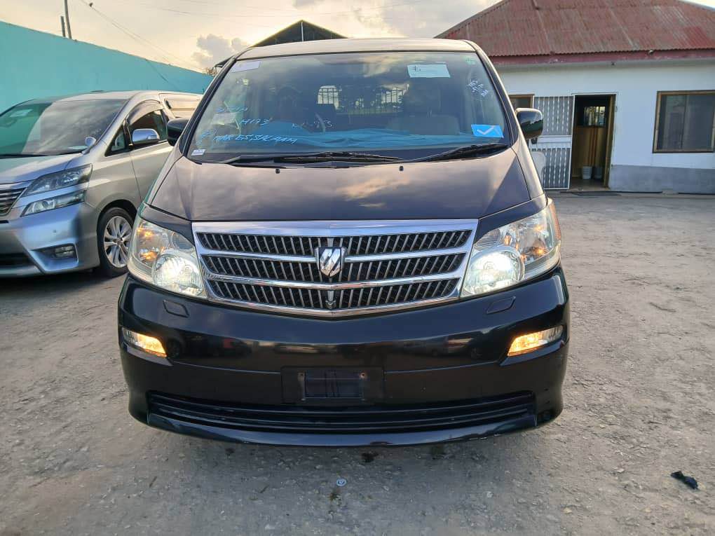 ALPHARD IKO DAR YEAR : 2004 / 2005 COLOR: SILVER ENGINE: 2296 cc