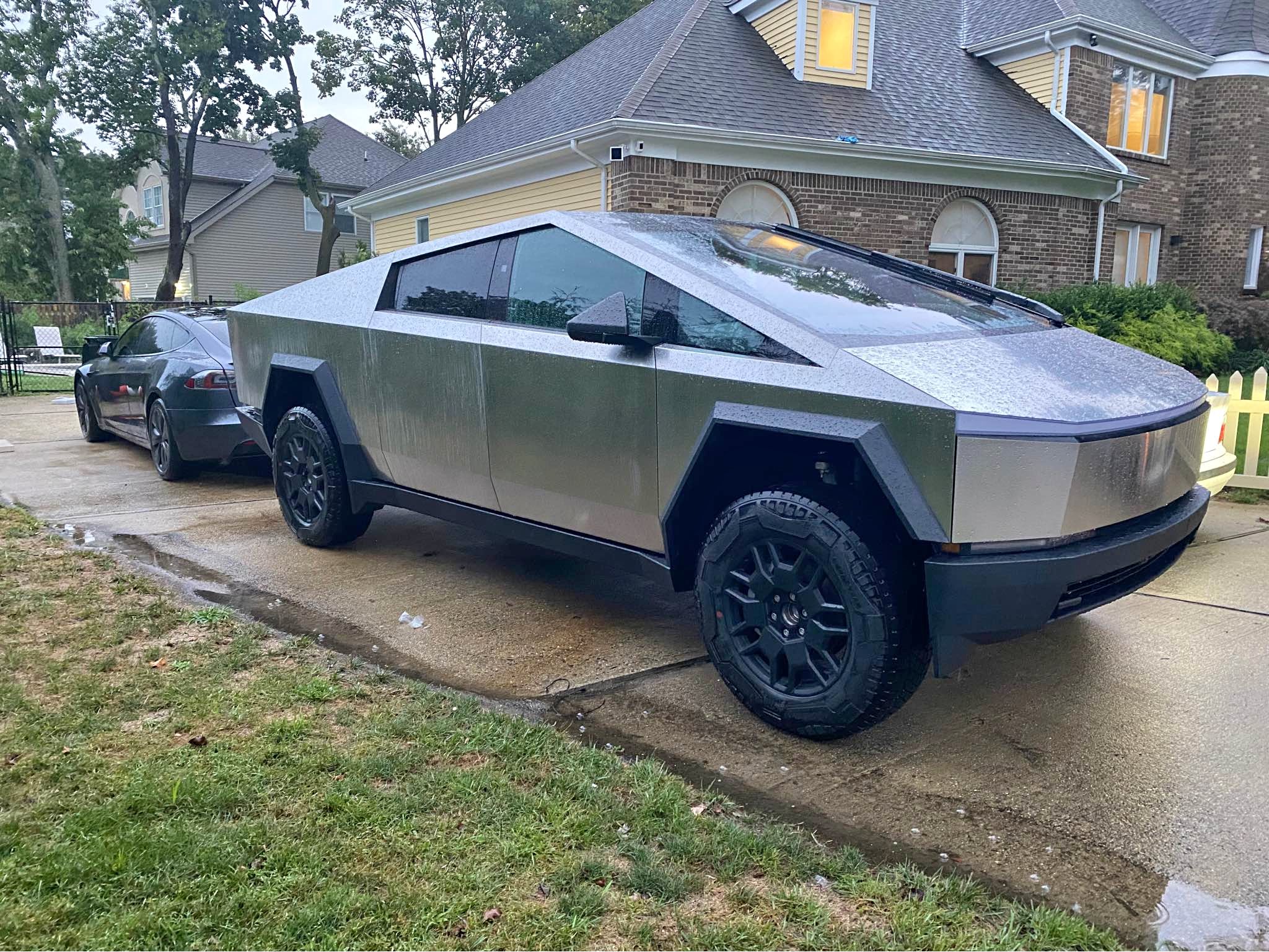 2024 Tesla cyber truck · Foundation series
