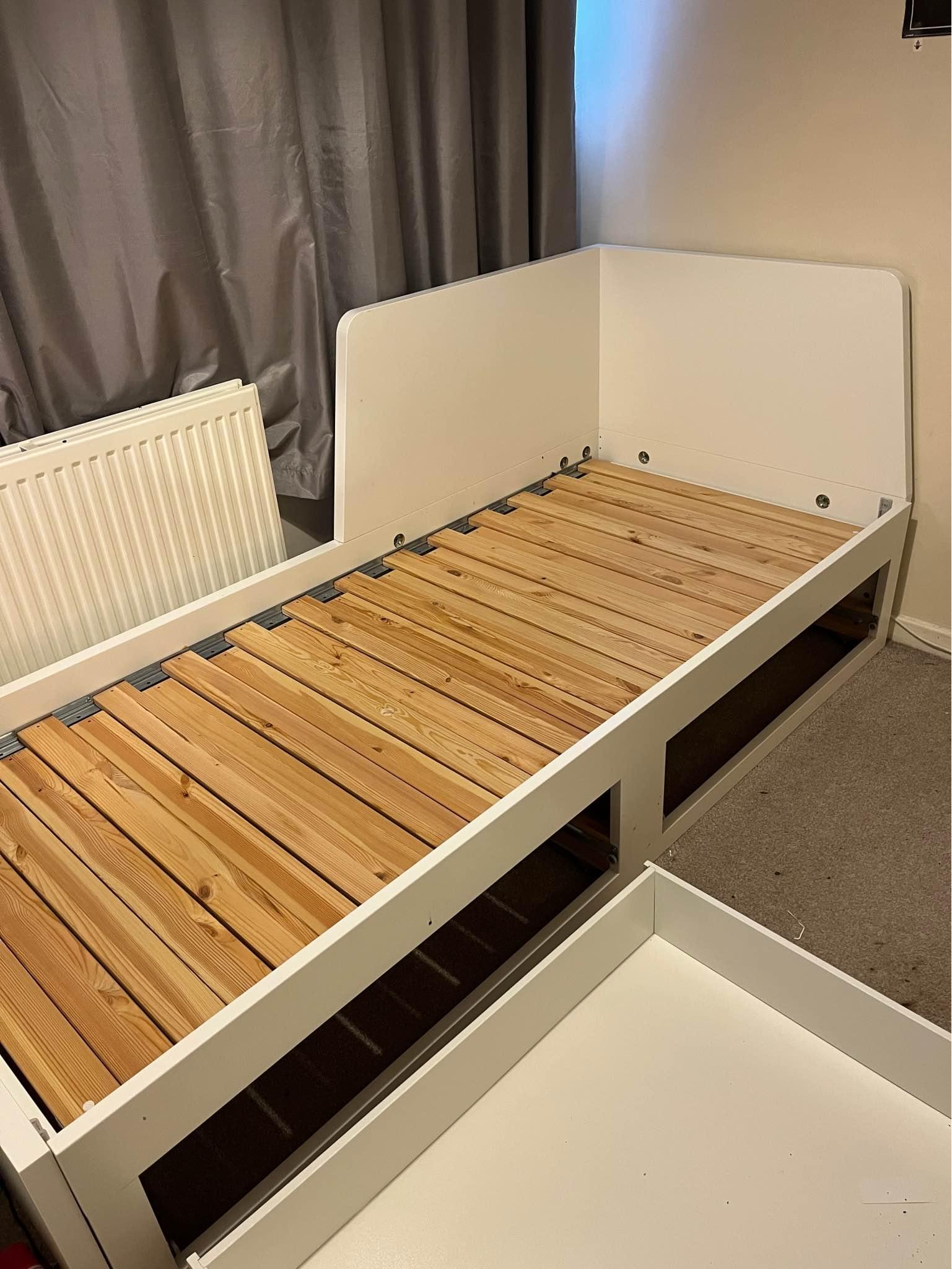 IKEA FLEKKE bed white with one mattress - Beds & Bed Frames 