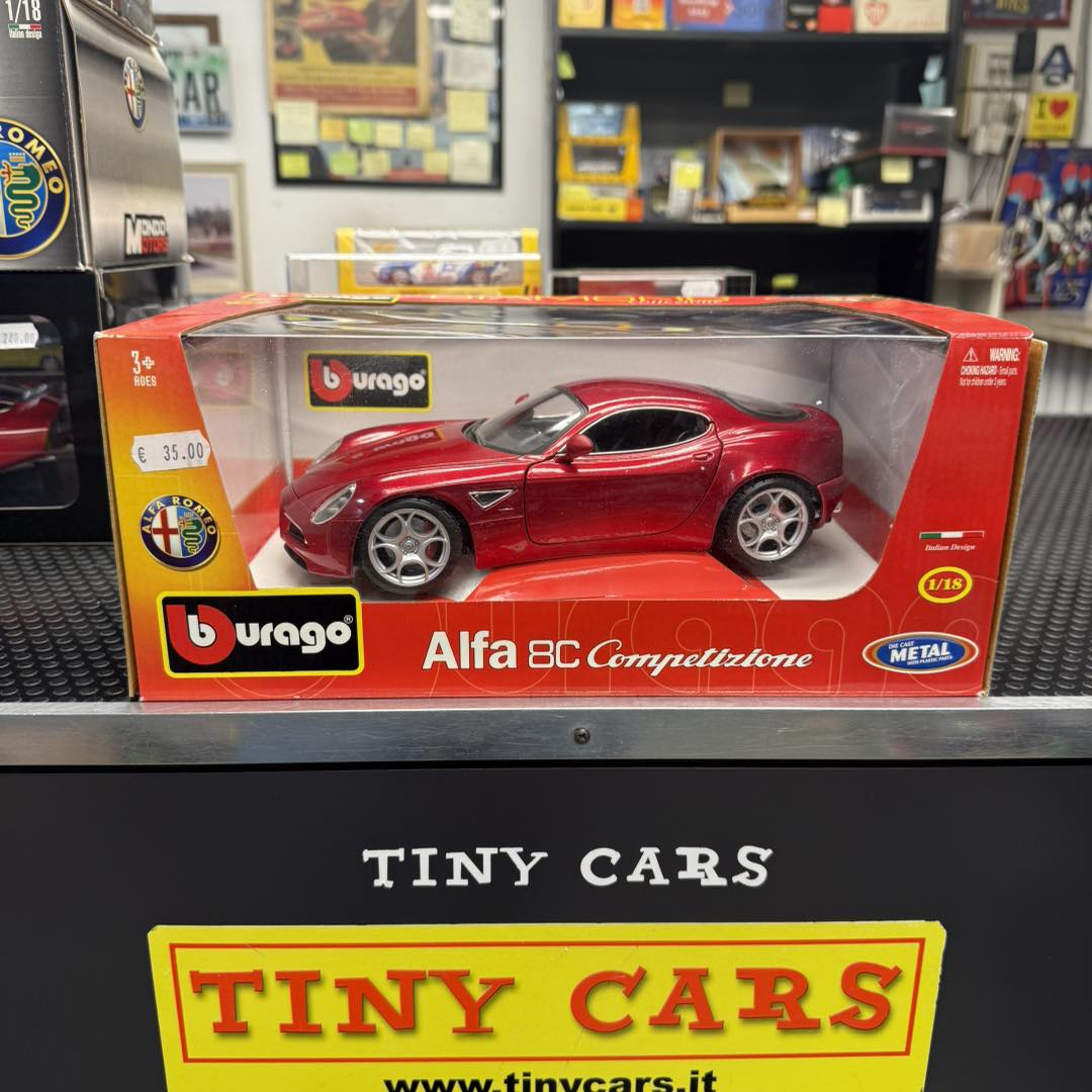 Alfa Romeo 8C Competizione Burago Made in Italy Scala 1:18