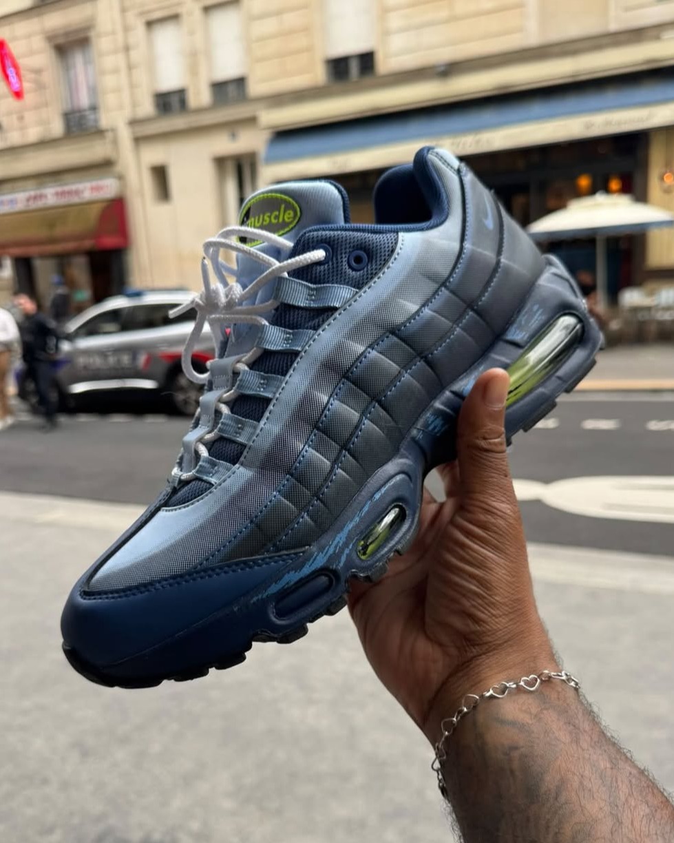air max 95 yugioh card Nike Muscle Yu-Gi-Oh! Joey (with Promo Card)  Sneaker Hustle USA school episodes The 'Yu-Gi-Oh!' x Nike Air