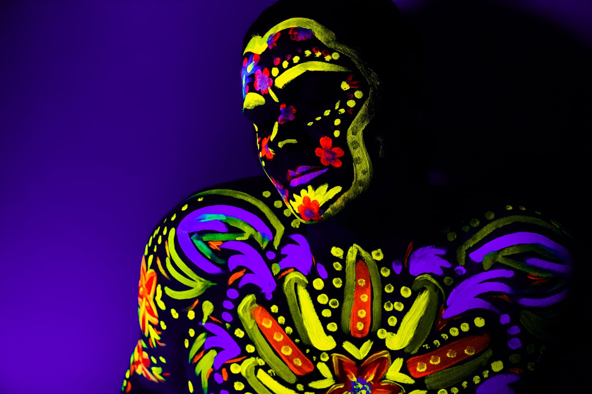 Tauranga Neon dreams baby Ashlee absolutely lit up the studio  