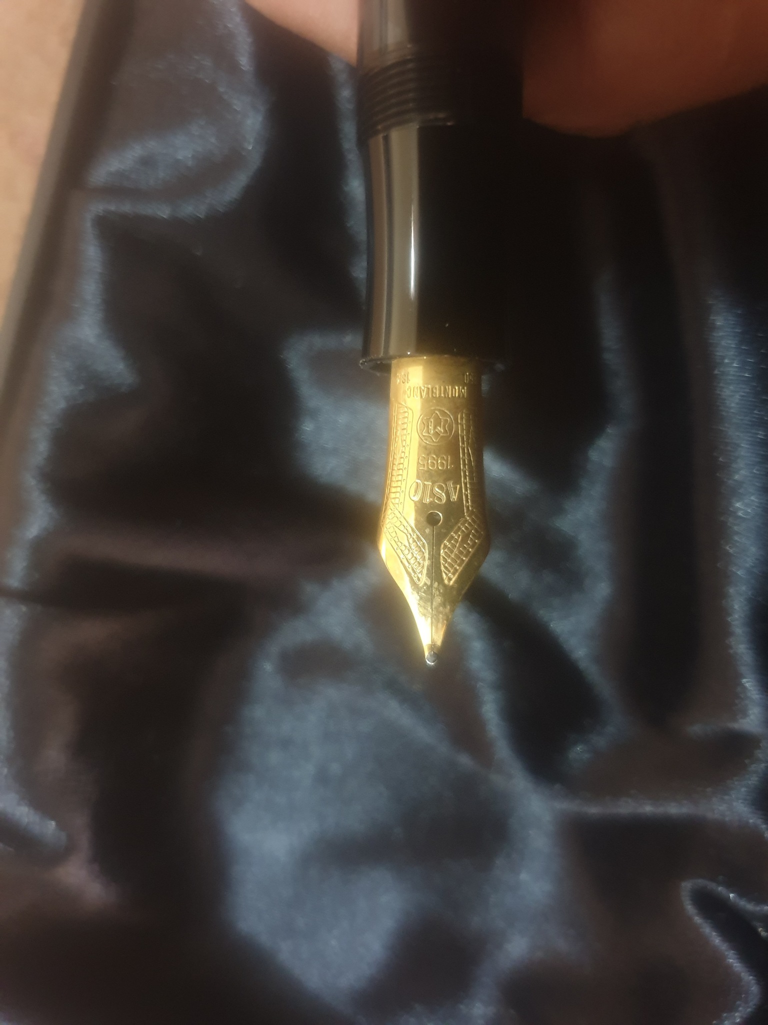 pens-for-sale-pakistan