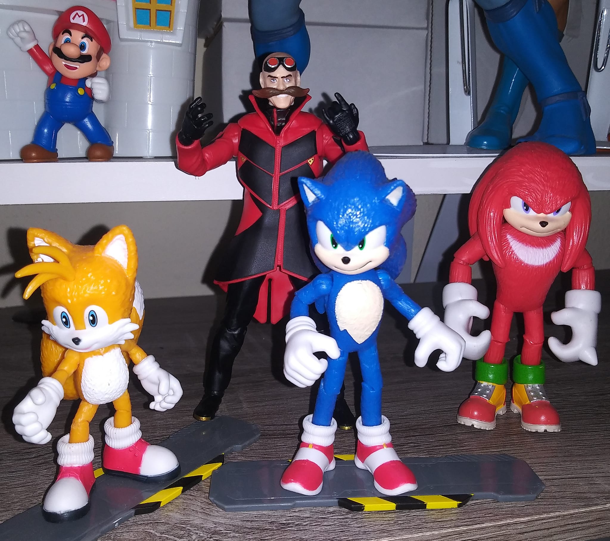 Sonic 3 Movie Action Figure Sonic, Shadow e Knuckles Plus Buzz Bomber e Drone Multi-Pack 6,35 cm di Jakks