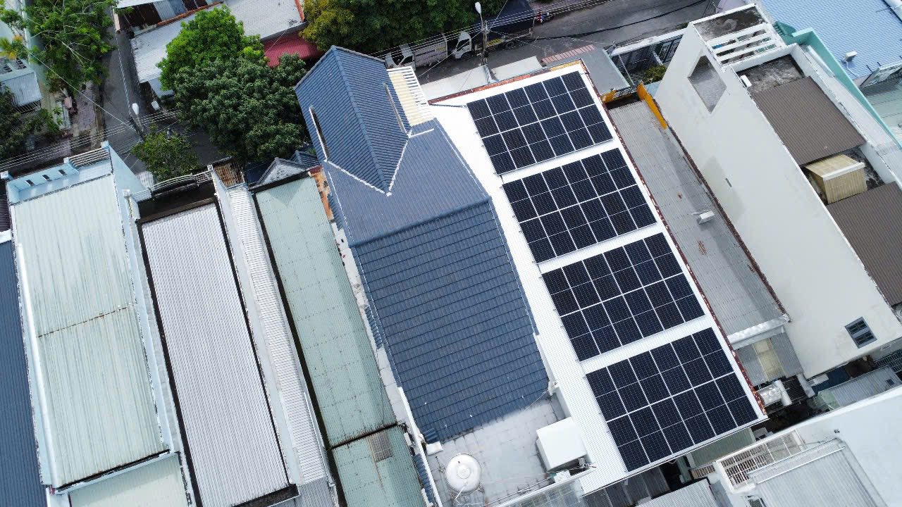 Khảo sát và tối ưu kỹ thuật là bước quan trọng để điện mặt trời tiết kiệm điện đạt hiệu quả thật.