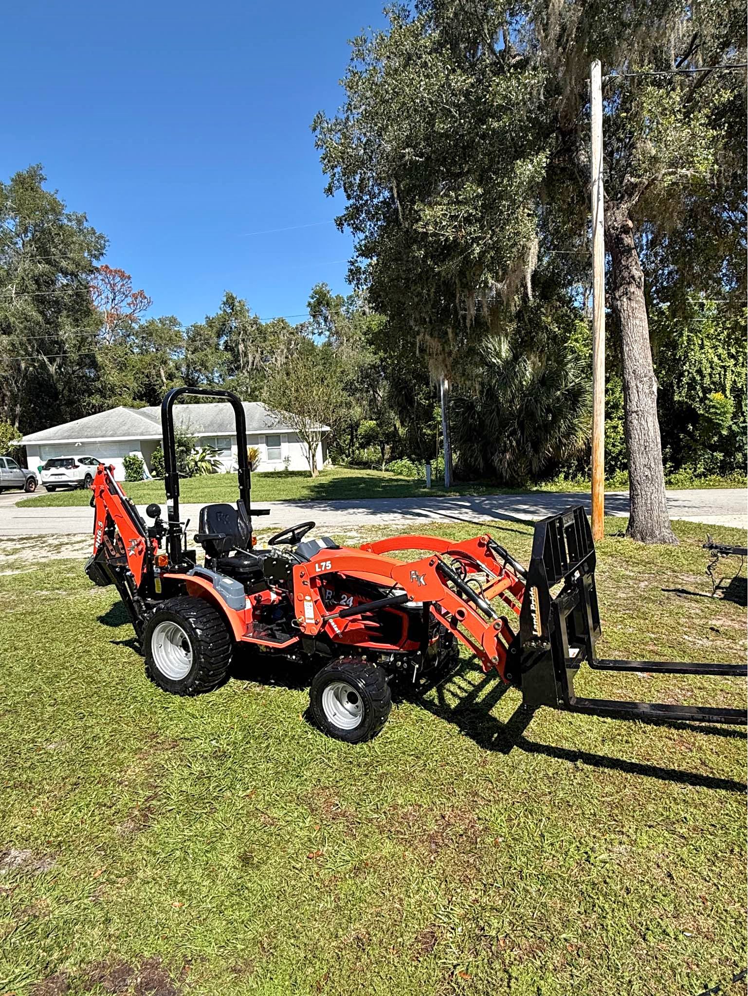2021 Rk24 Sub compact 4wd tractor backhoe - Commercial Vehicles ...