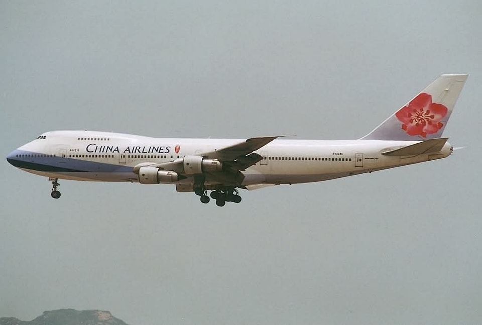 May 25, 2002 - China Airlines Flight 611, operated by a Boeing 747