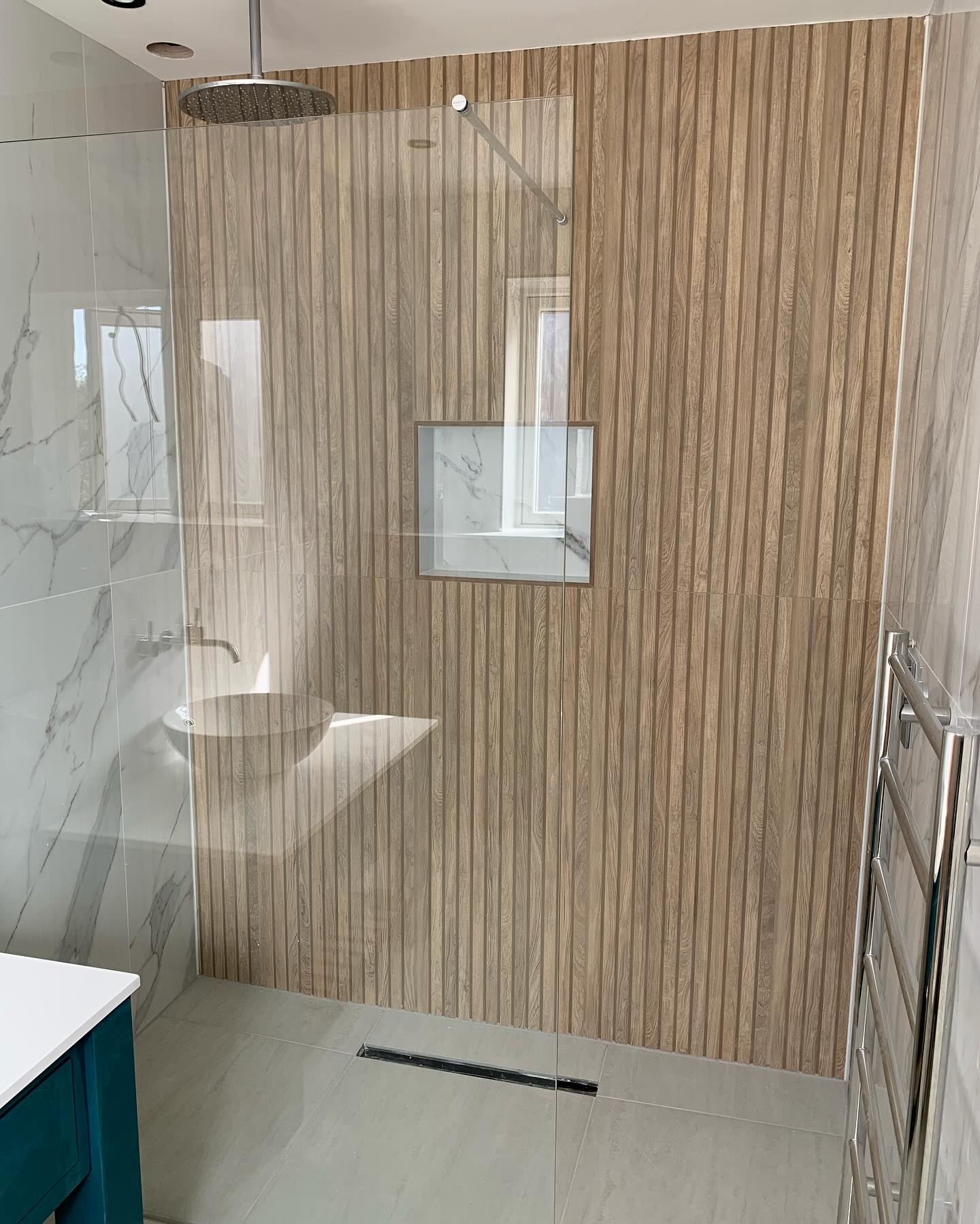 Local Bathroom Specialist London Reference: Banera Tiling Bathroom Specialists