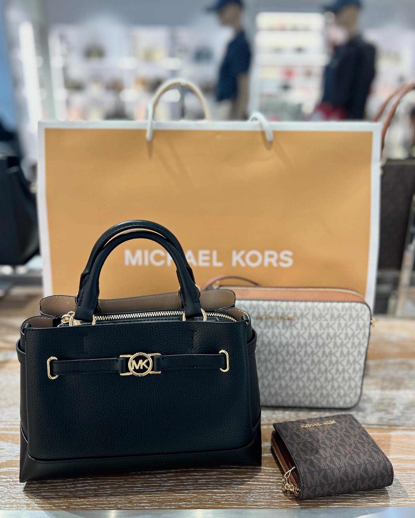 Michael Kors/ 夏の福袋を明日8/7（木）から数量限定、先着順で販売 
