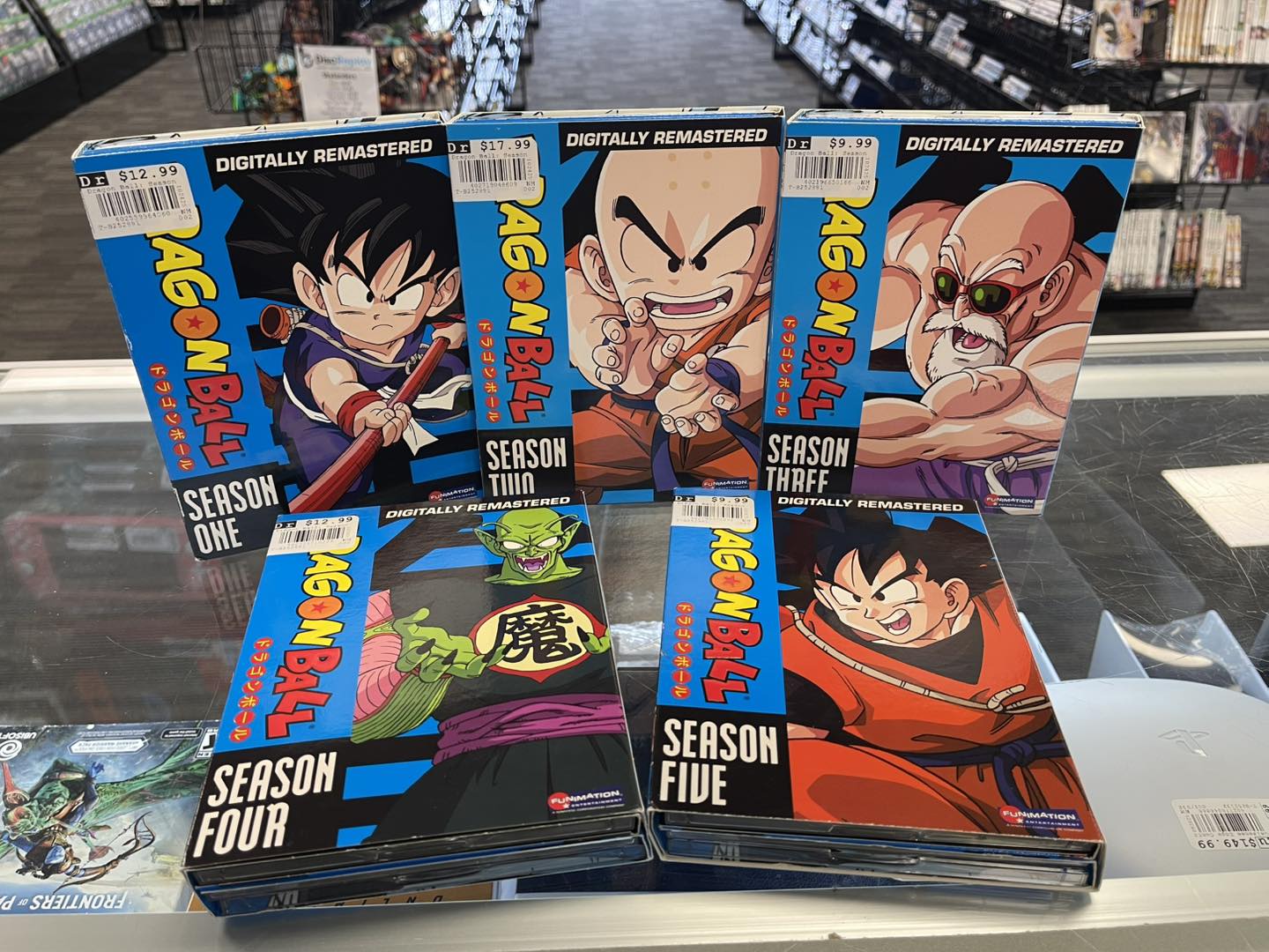 Disc - Find the Dragon Balls! Look out for them all! You can search ...