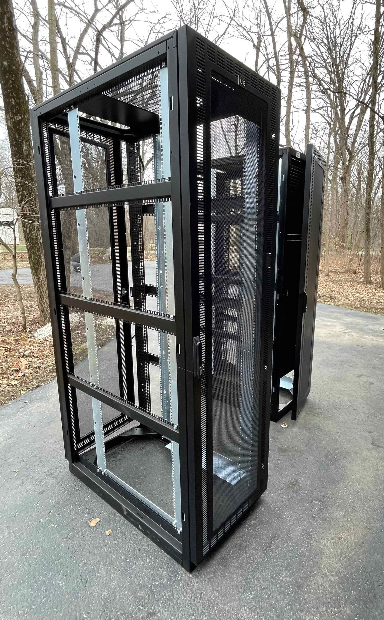 full lenght server rack - Kitchen Tools & Utensils - Riverwoods ...