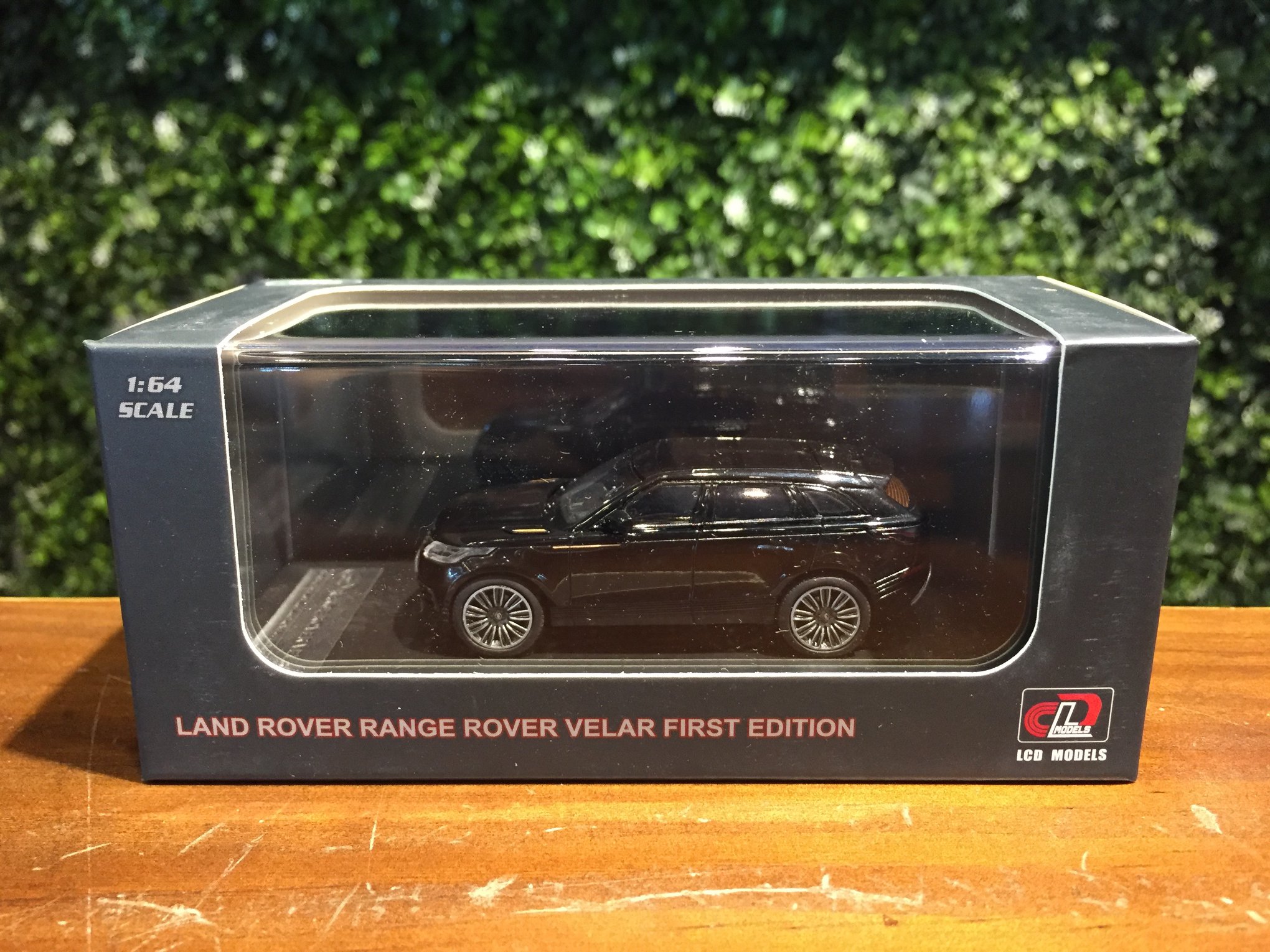 八月份新到貨 New arrivals! 1/64 Land Rover Range Rover Velar First