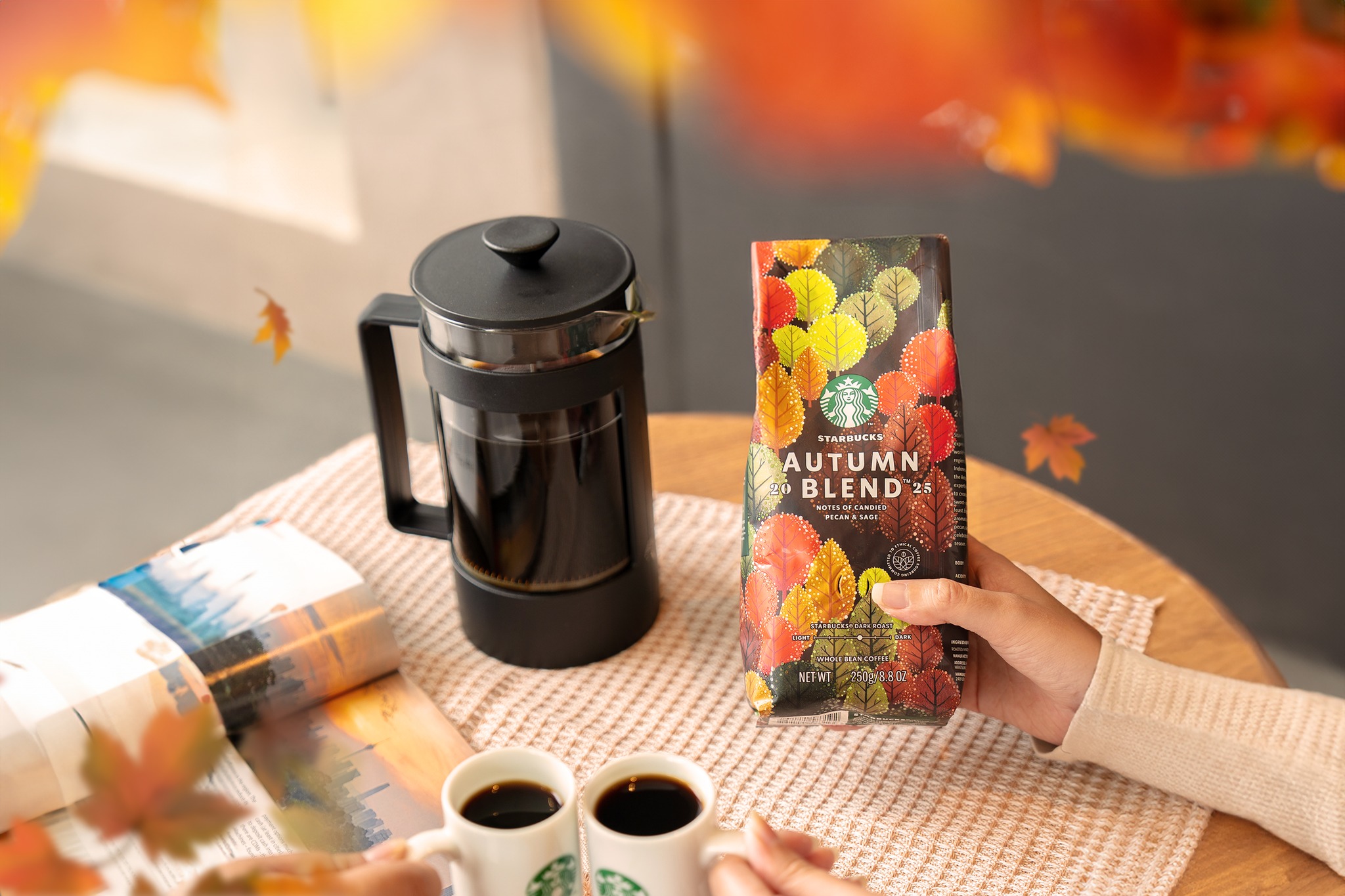 Sweet, nutty and a little herbal. Starbucks Autumn Blend™ 2025