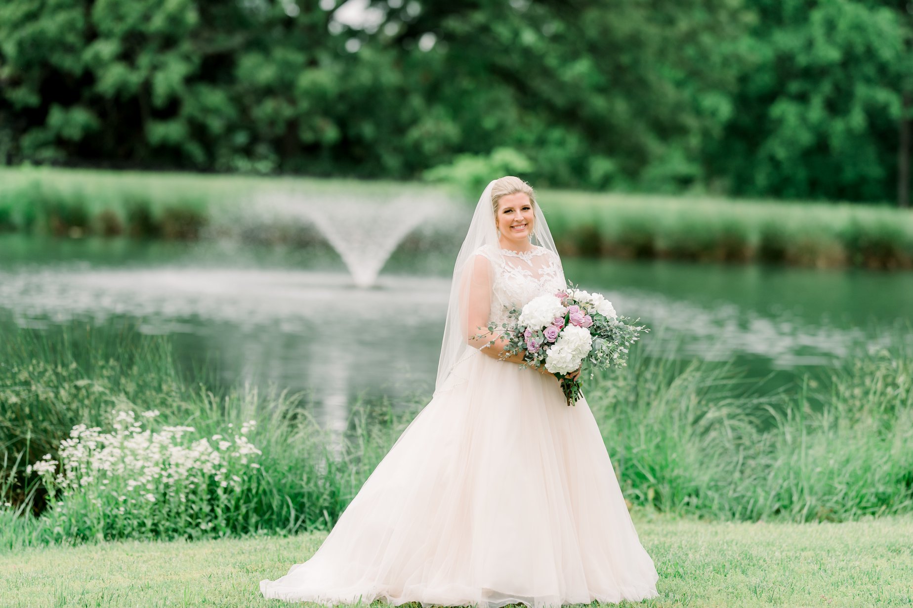 kane brown wedding dress and girlfriend Katelyn Jae tied the knot Friday. They got engaged last year, and were married at Mint Springs Farm in Franklin, Tennessee in front of about 200 friends and Colour:Heather colourgroup:32 rockmywedding.co.uk/1000x1000/images/article/32485...