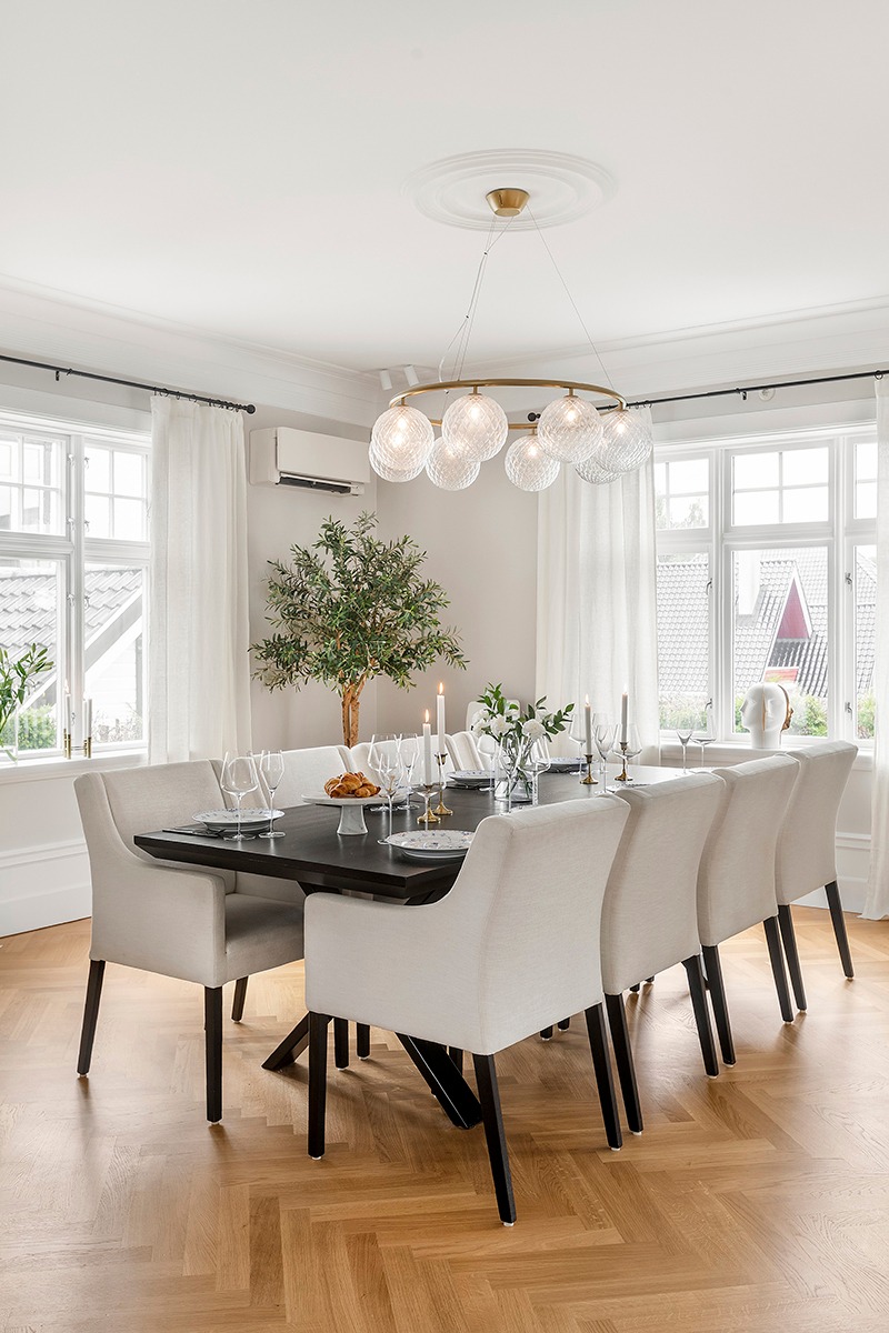 VAKRE HJEM & INTERIØR added a new... - VAKRE HJEM & INTERIØR