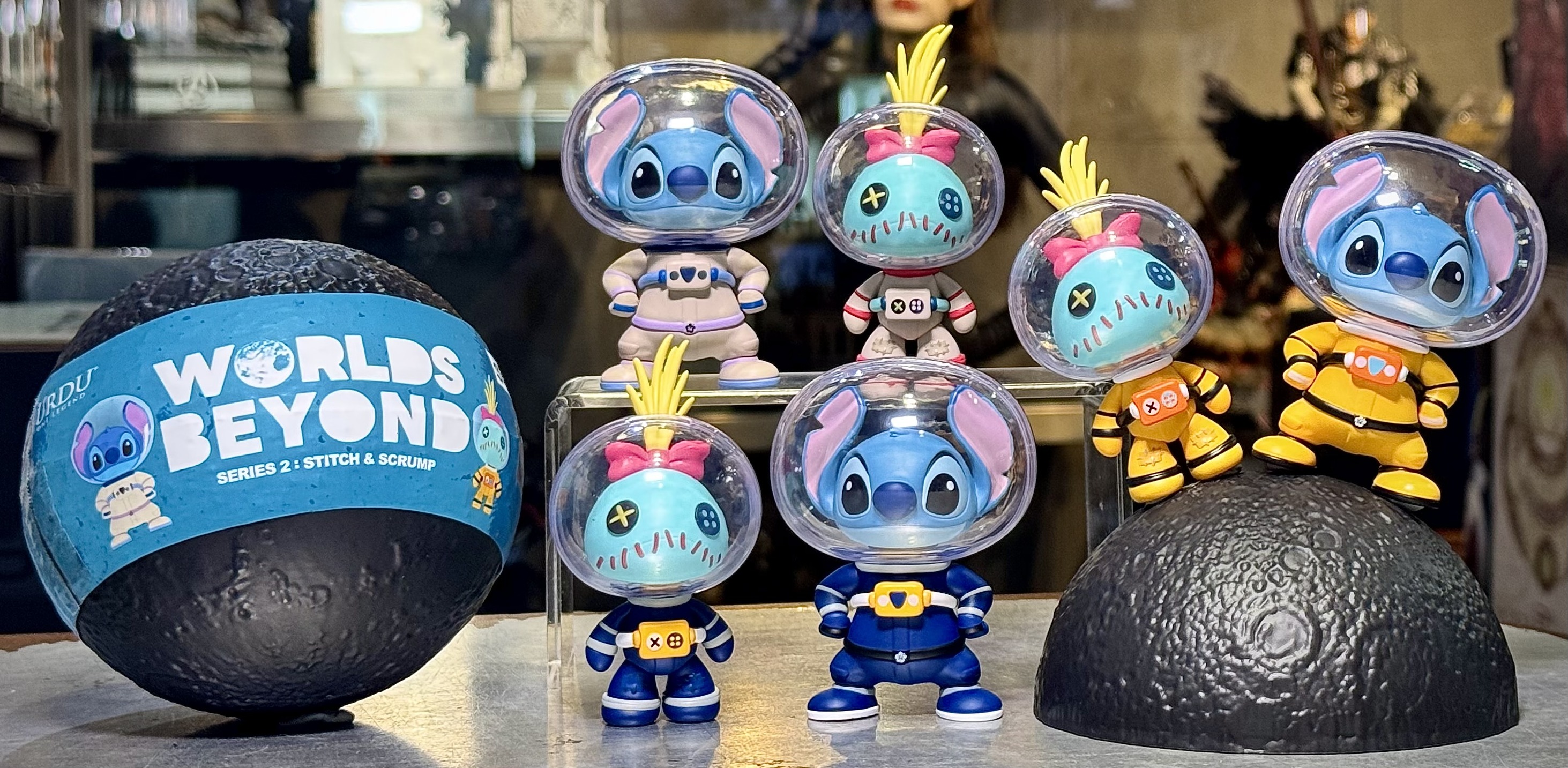 URDU - Disney Worlds Beyond Series 2 - Stitch & Scrump Blind Box