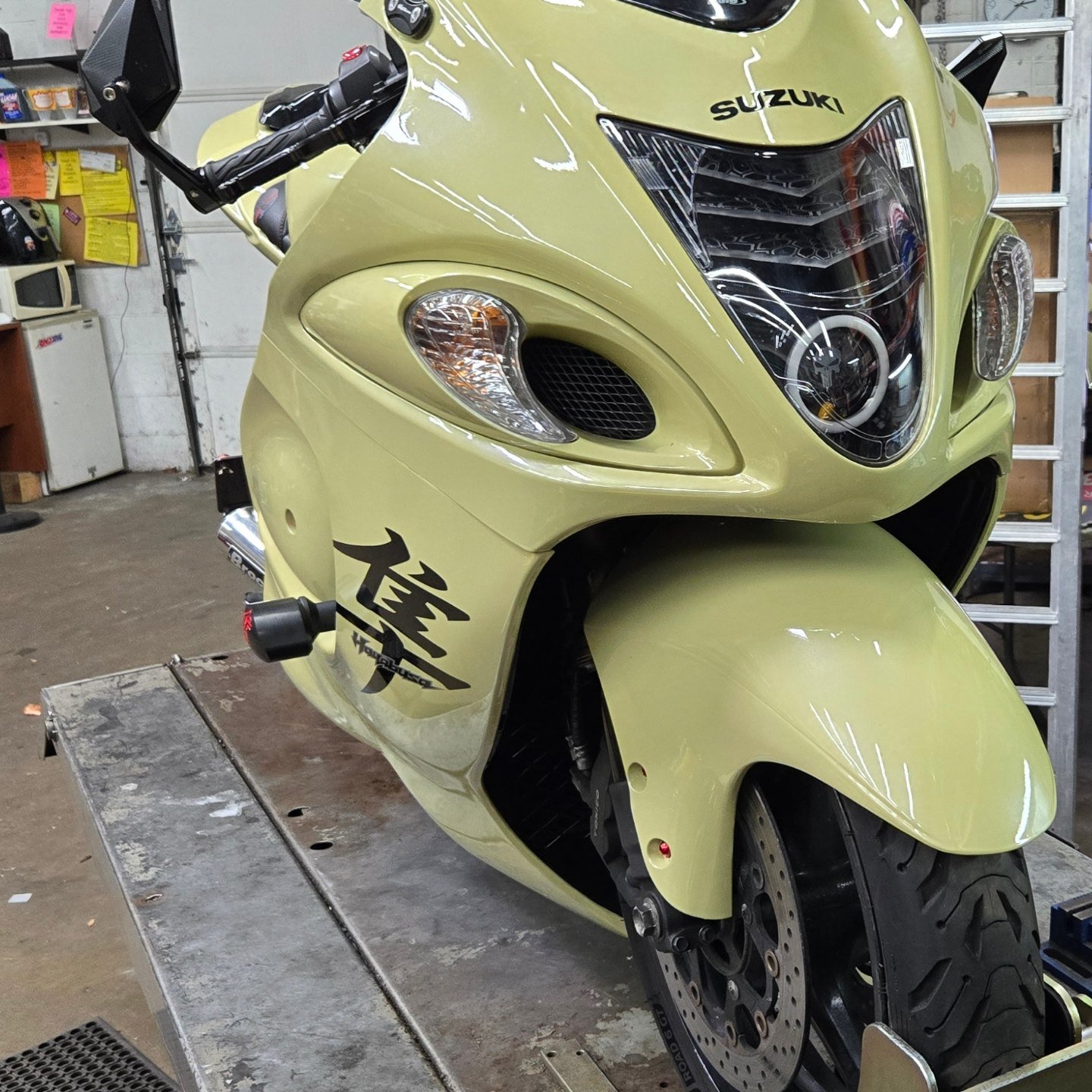 りゅう New Fairings. 2009 Suzuki Hayabusa with a tail section mod2008