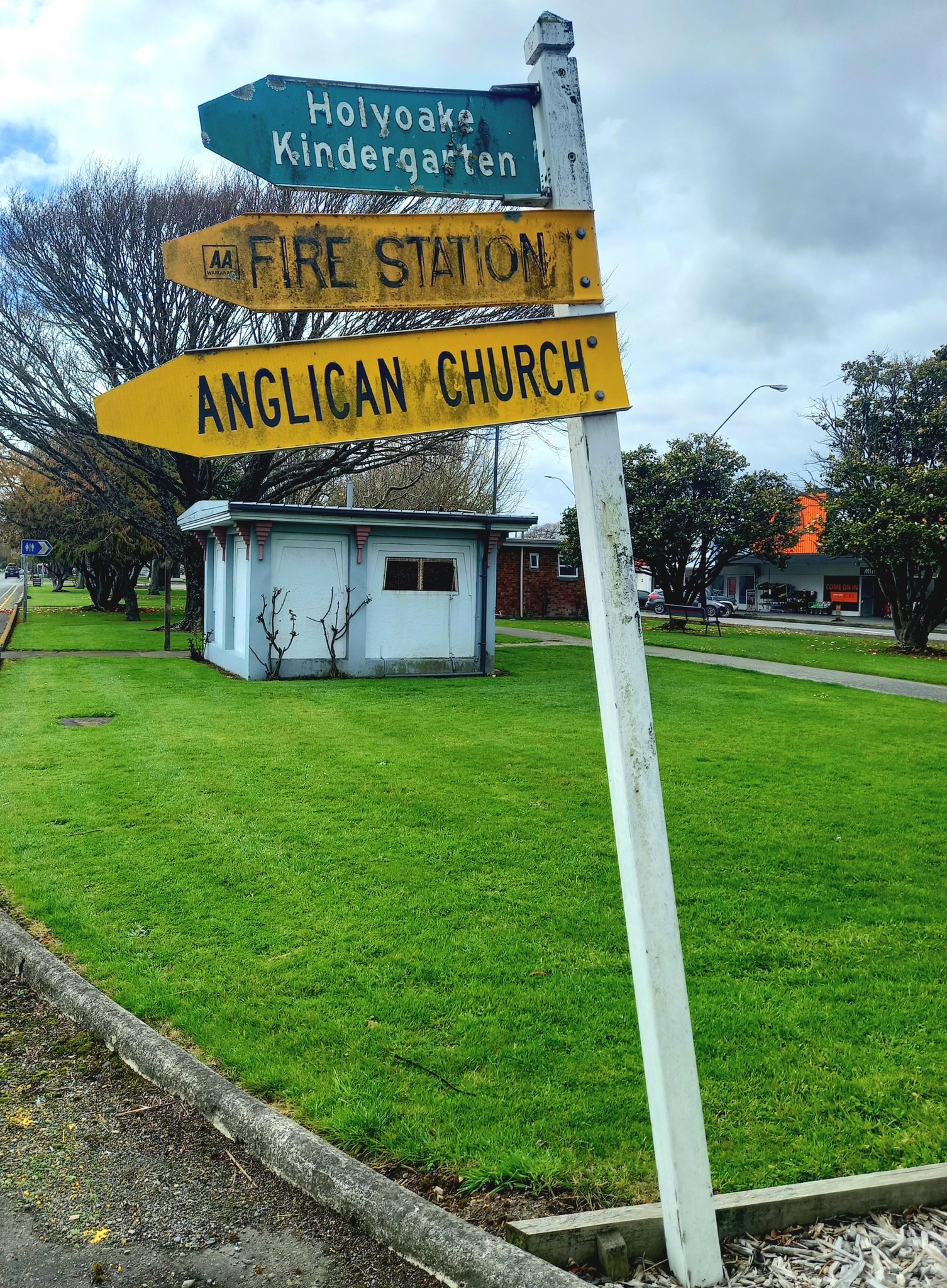 Pahiatua - This week in Main street Pahiatua. Is AA in charge of ...